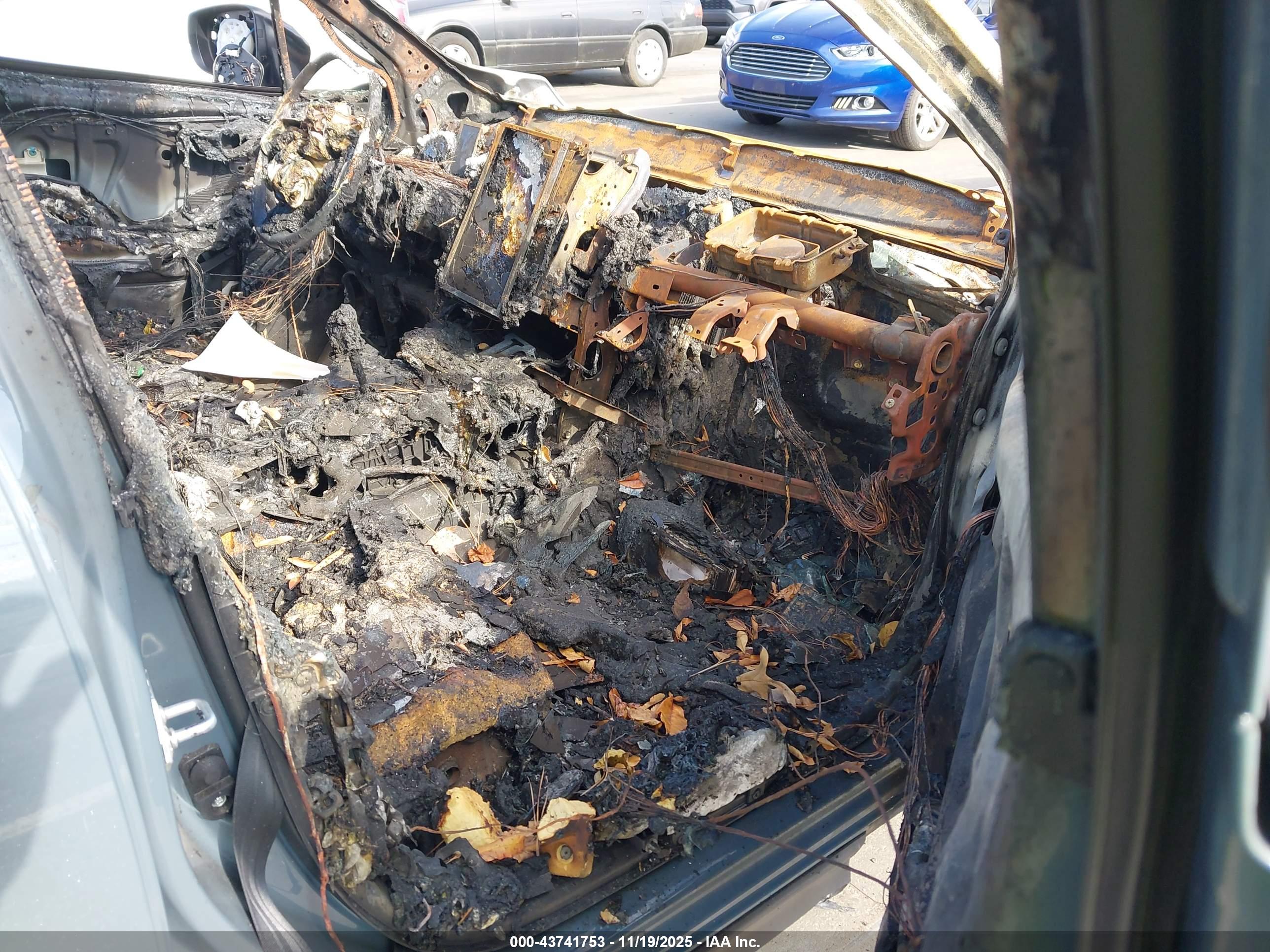 SUBARU CROSSTREK image 5