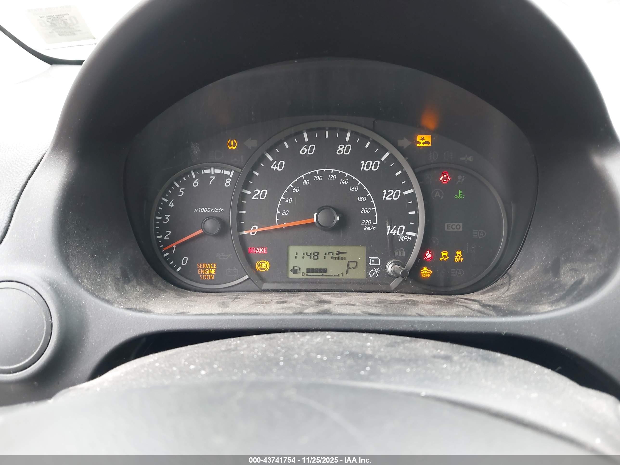MITSUBISHI MIRAGE image 7