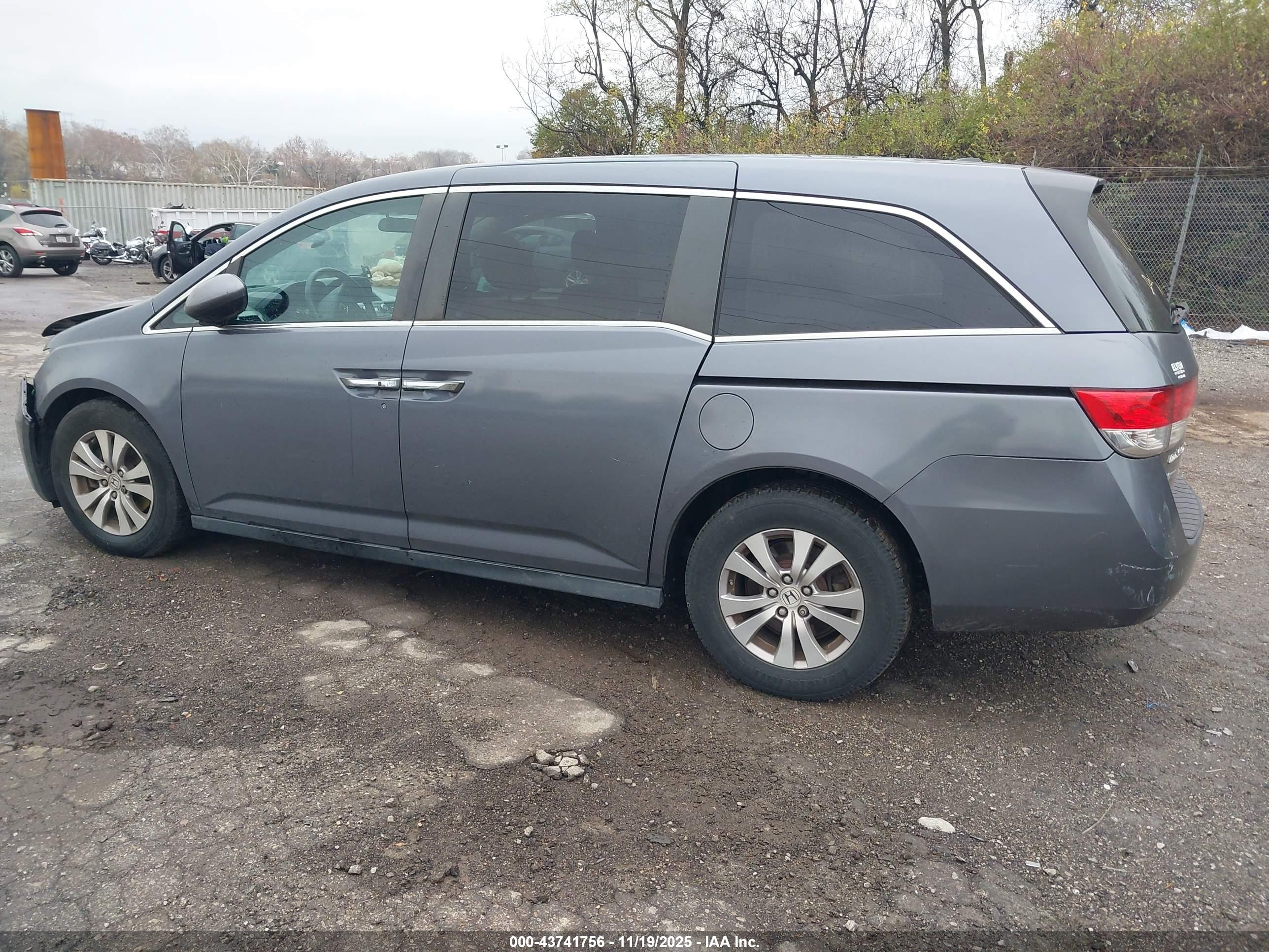 HONDA ODYSSEY image 3