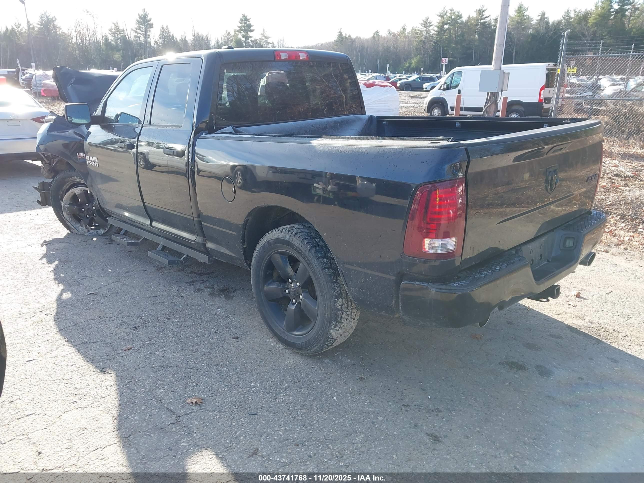 RAM 1500 image 3