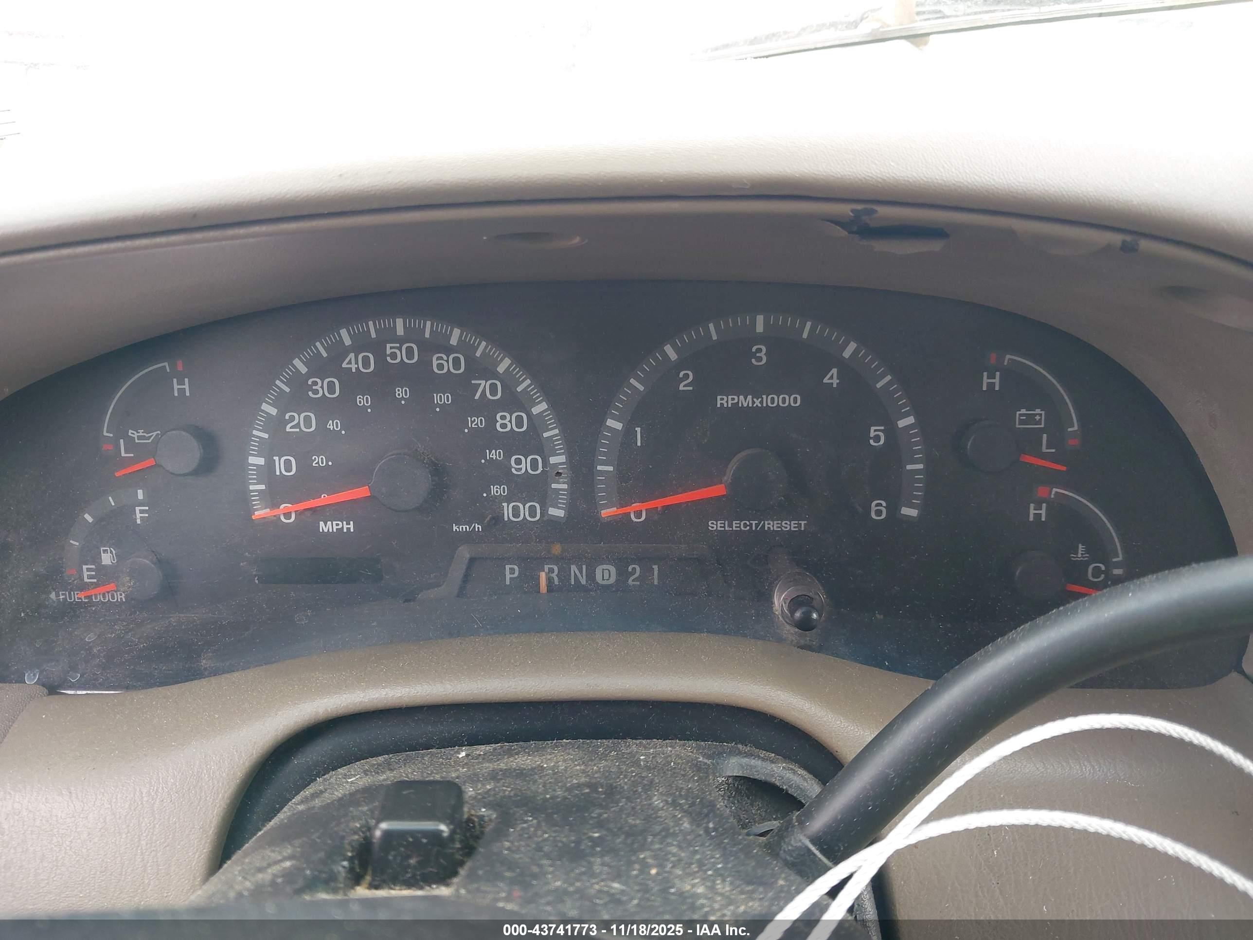 FORD F-150 image 7