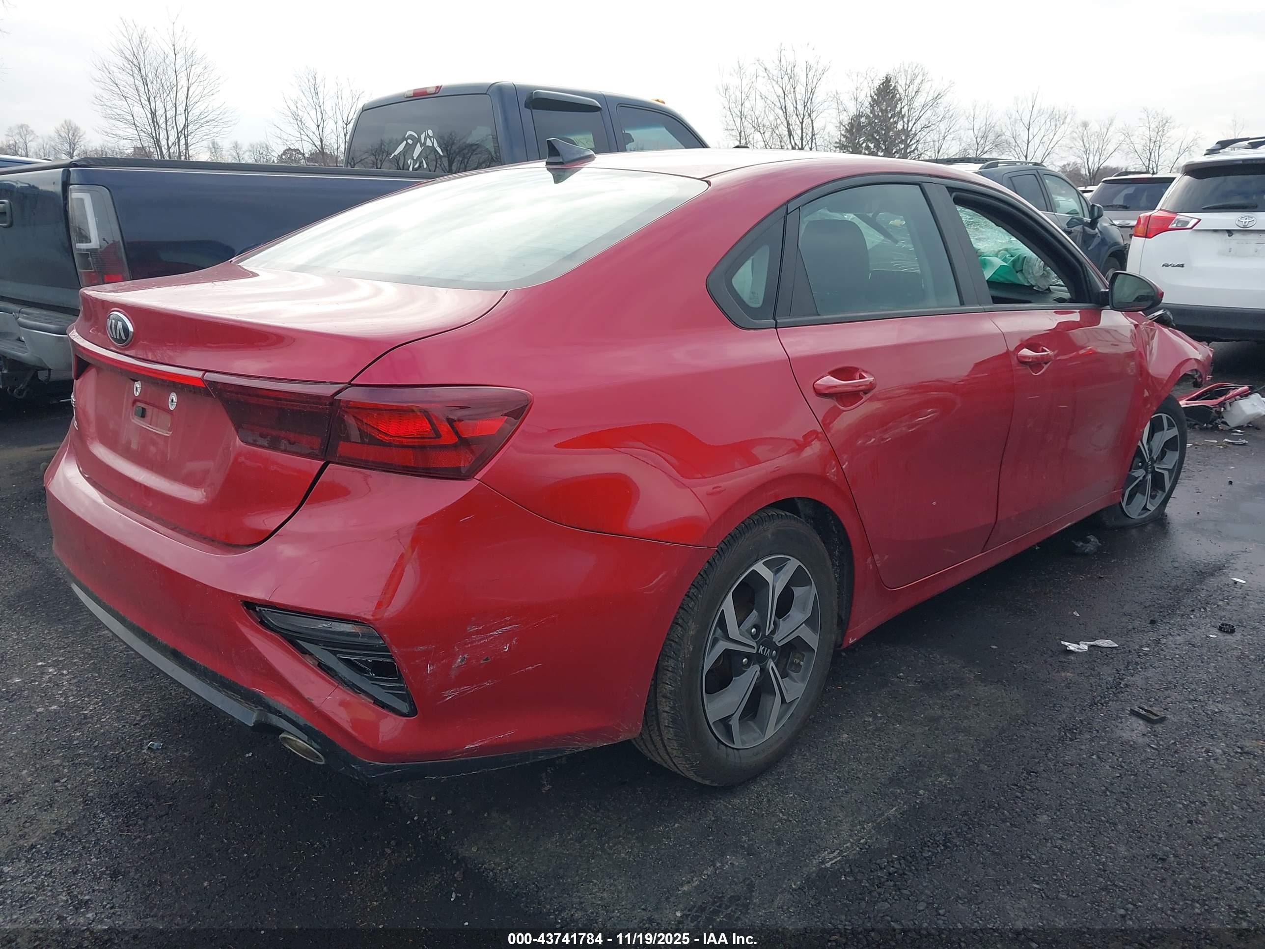 KIA FORTE image 4