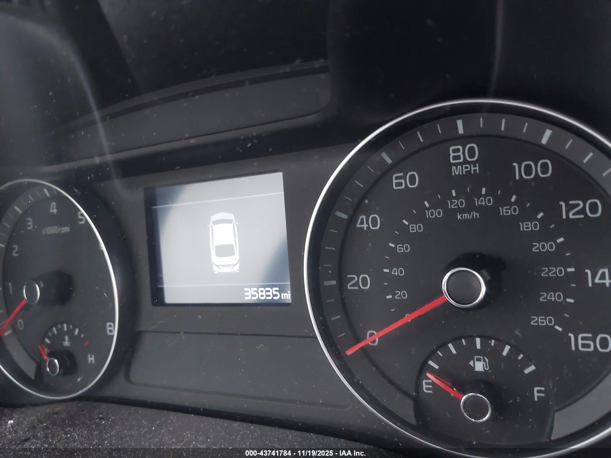 KIA FORTE image 7