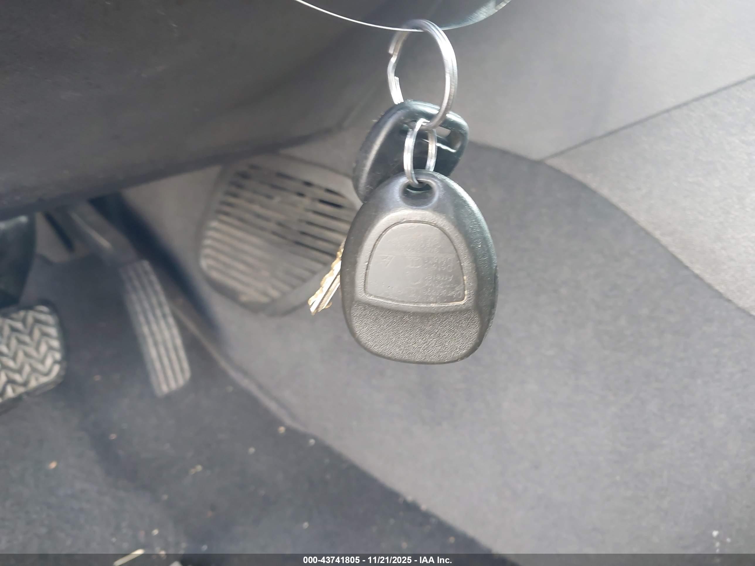 GMC ACADIA image 11