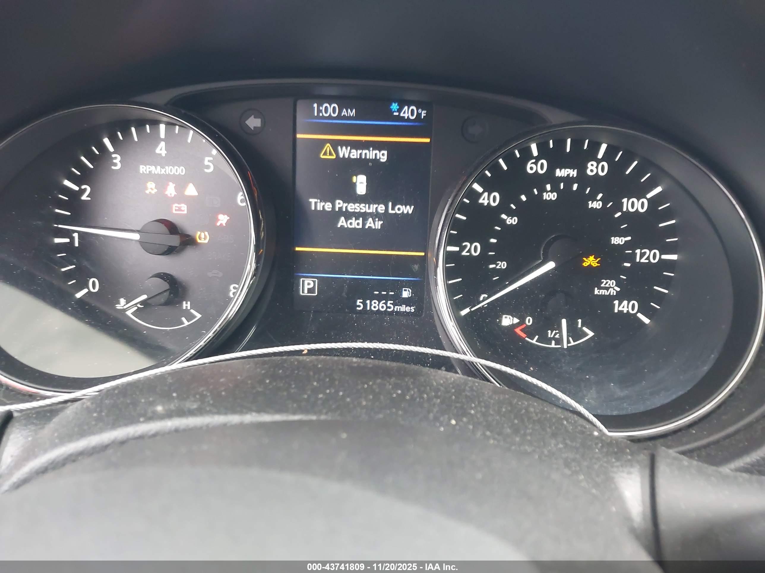 NISSAN ROGUE image 7