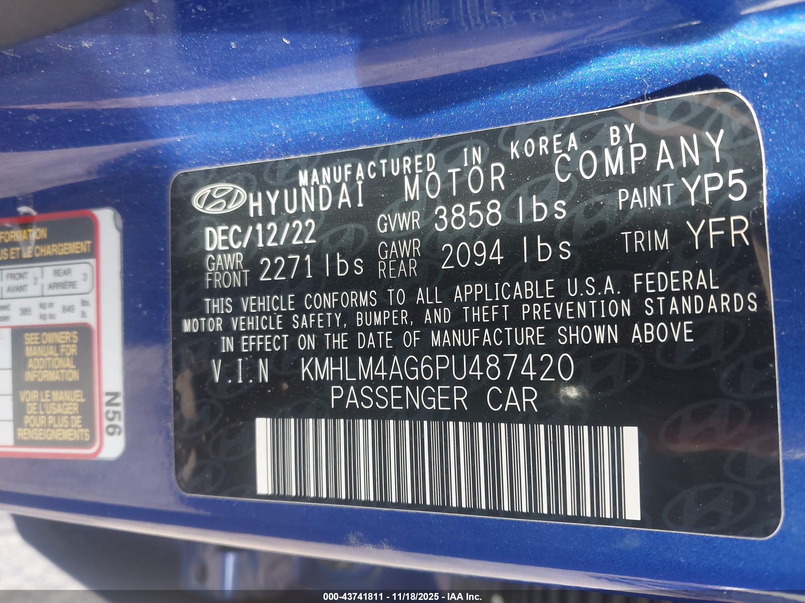 HYUNDAI ELANTRA image 9