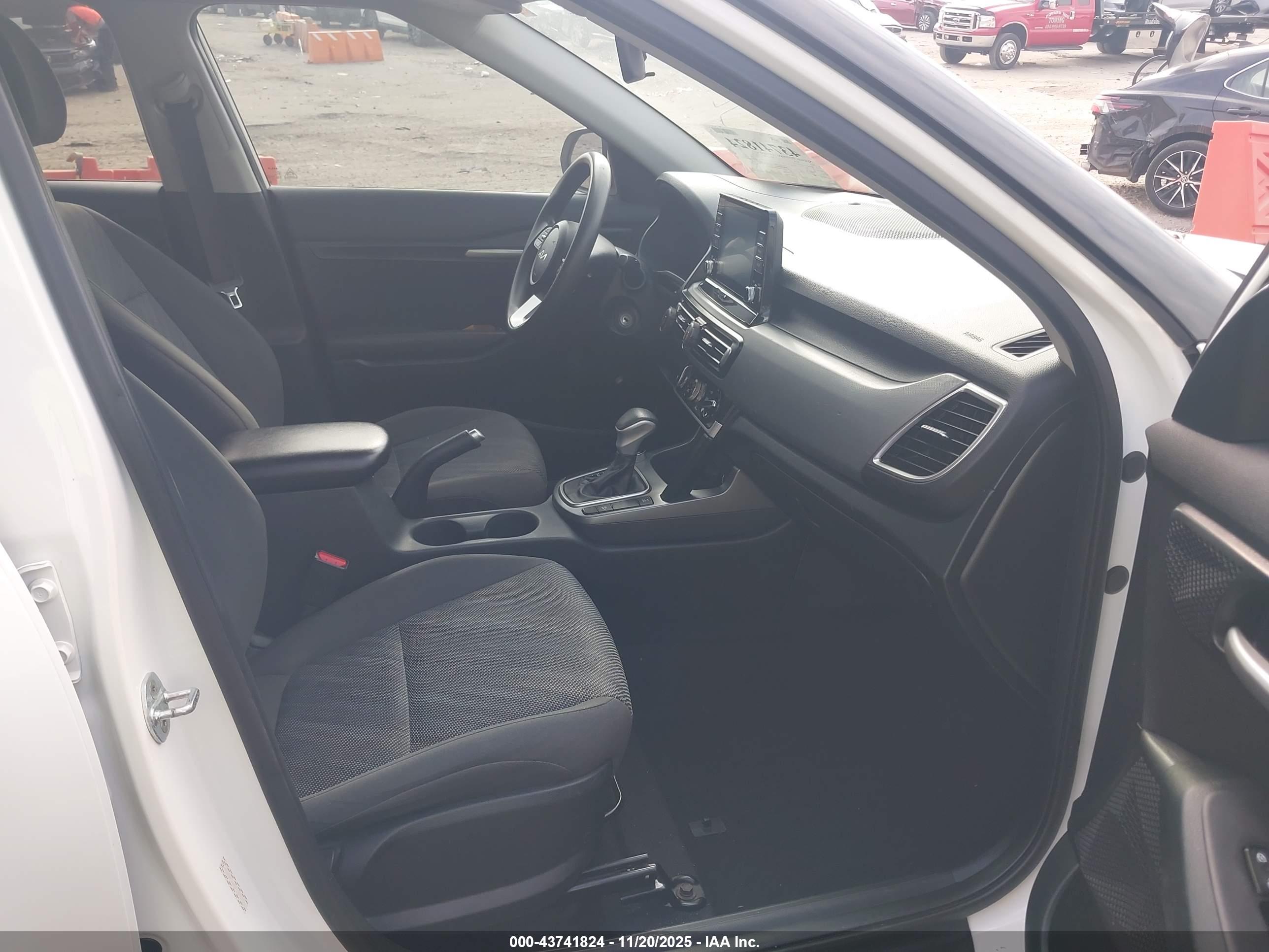 KIA SELTOS image 5