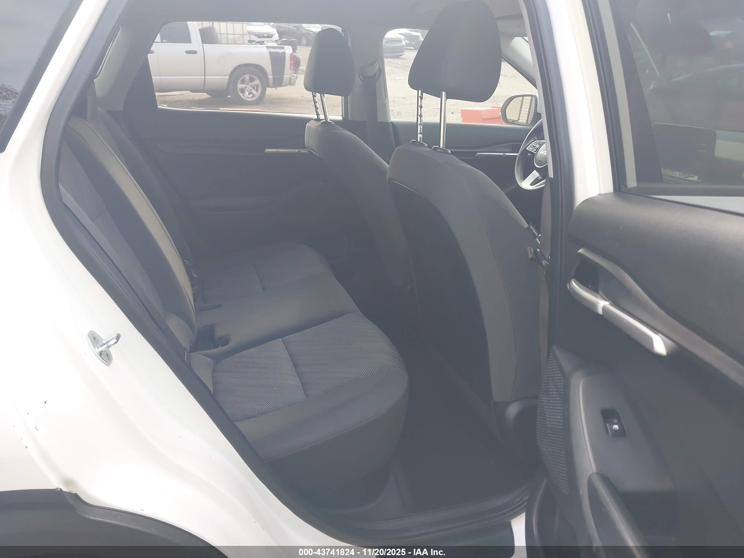 KIA SELTOS image 8