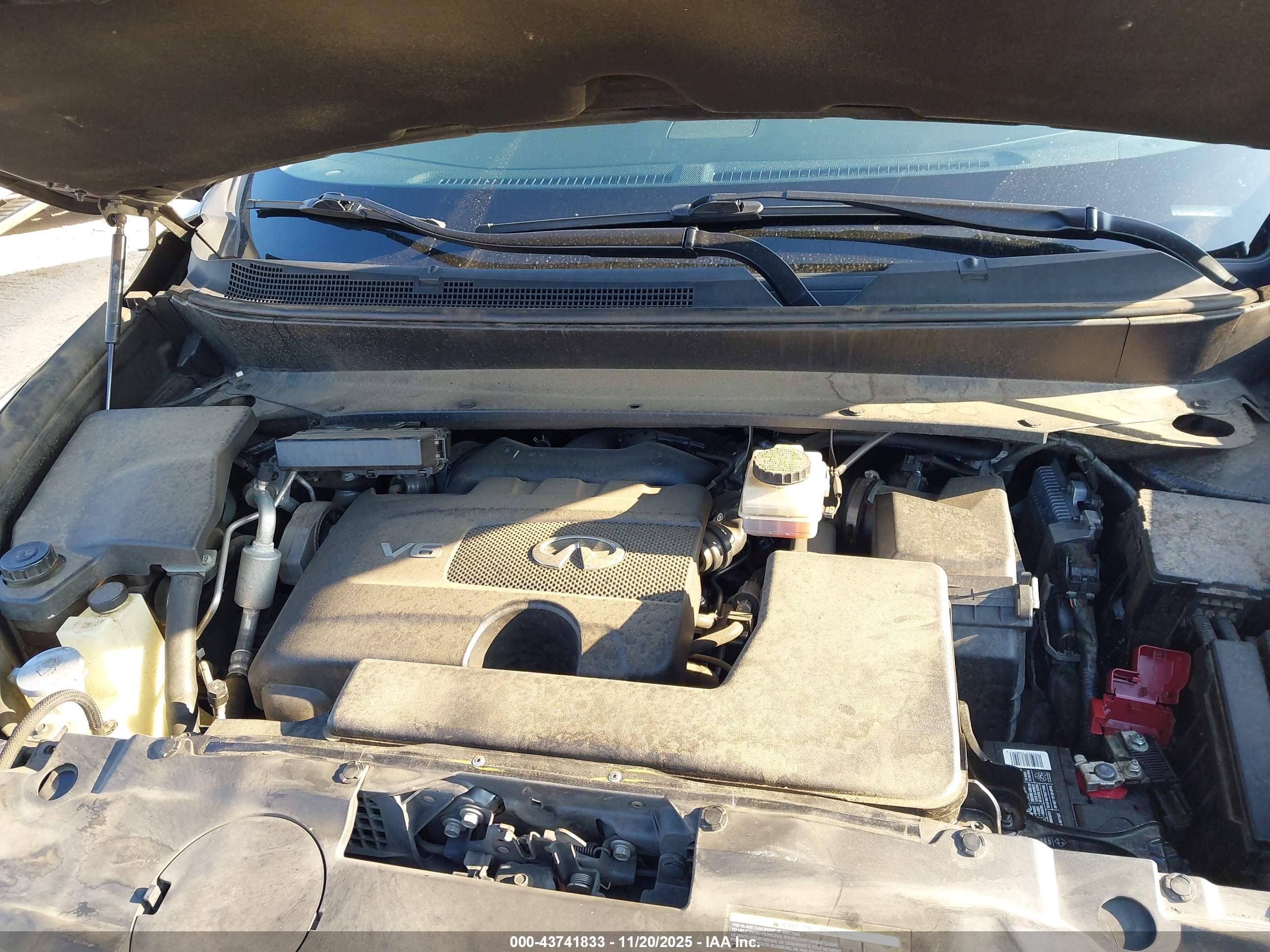 INFINITI QX60 image 10