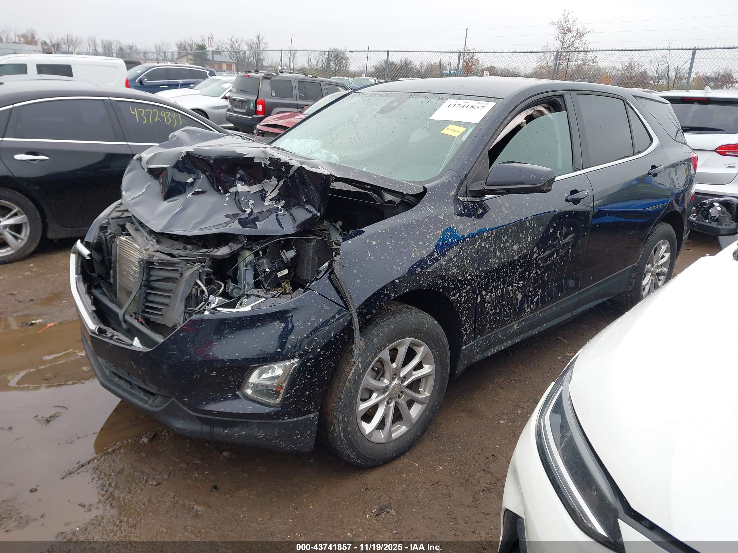 CHEVROLET EQUINOX image 2