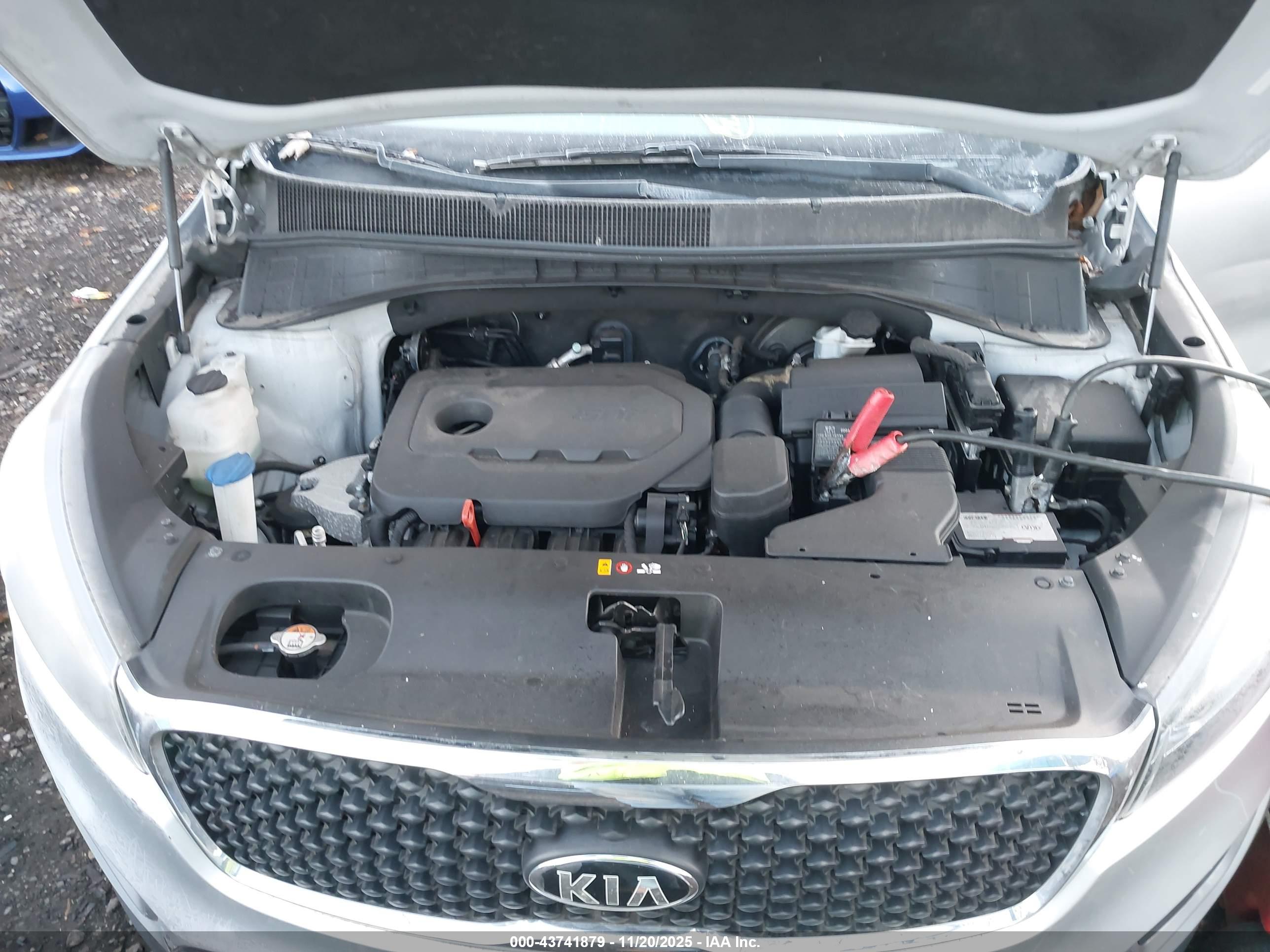 KIA SORENTO image 10