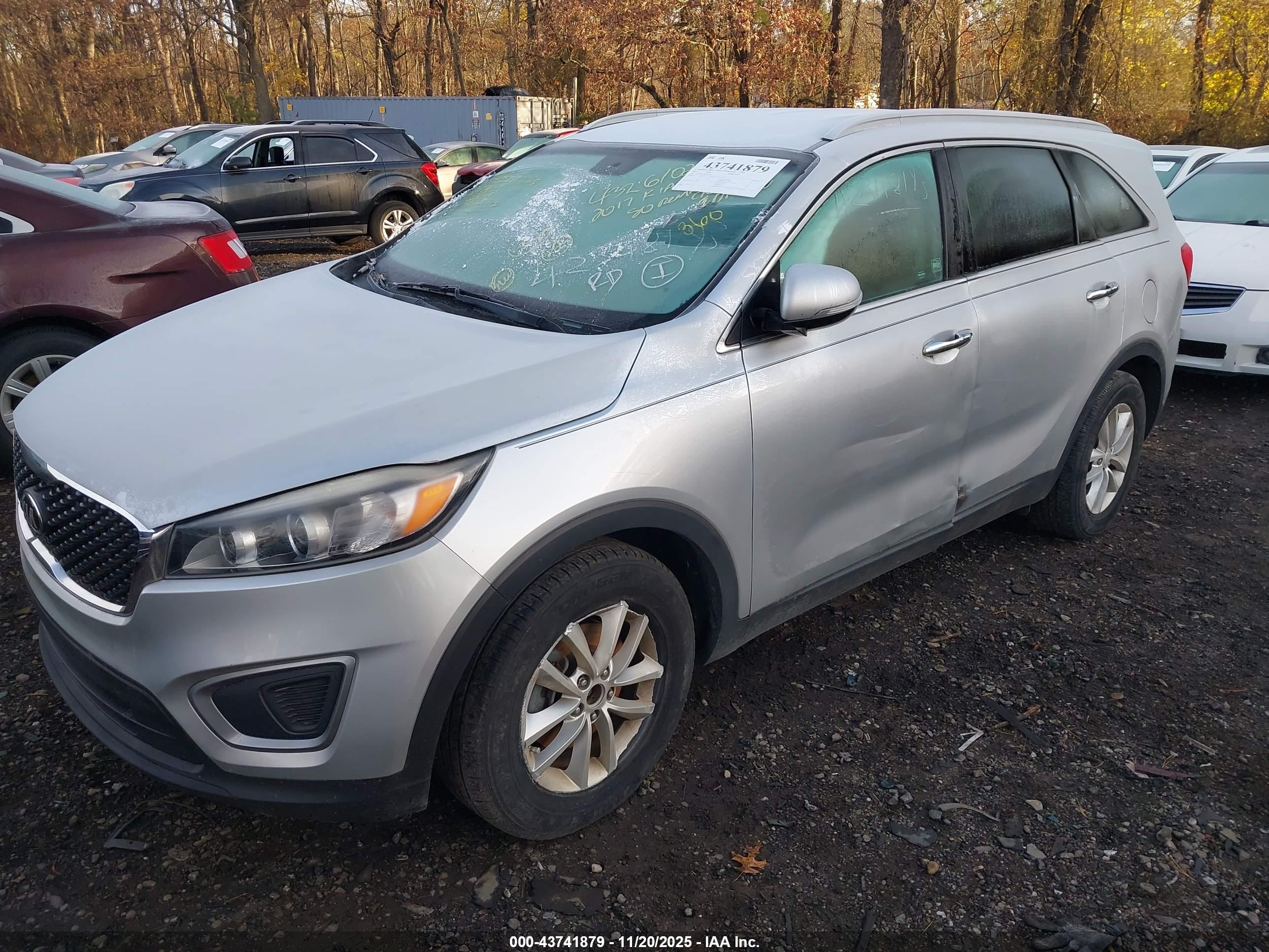 KIA SORENTO image 6