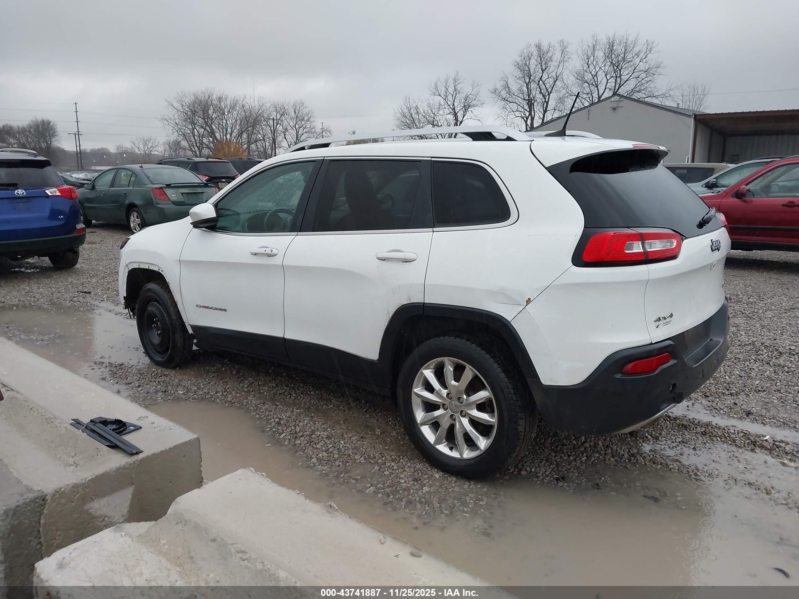 JEEP CHEROKEE image 3