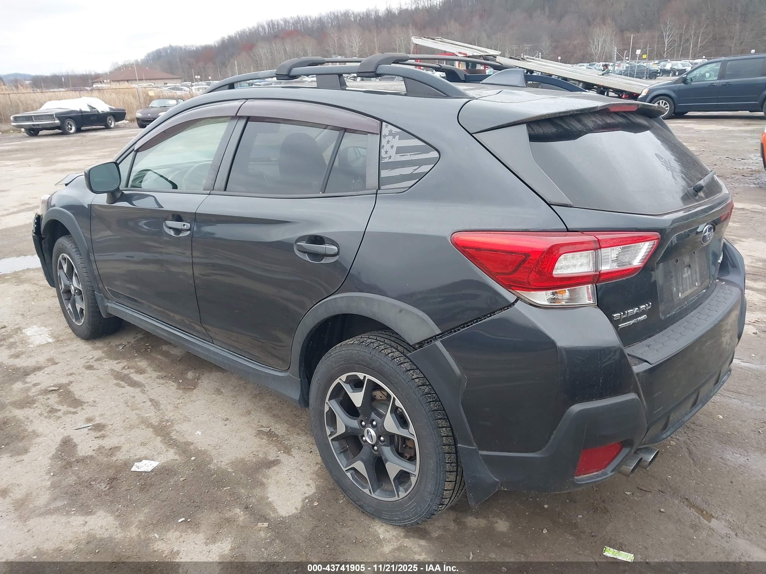 SUBARU CROSSTREK image 3
