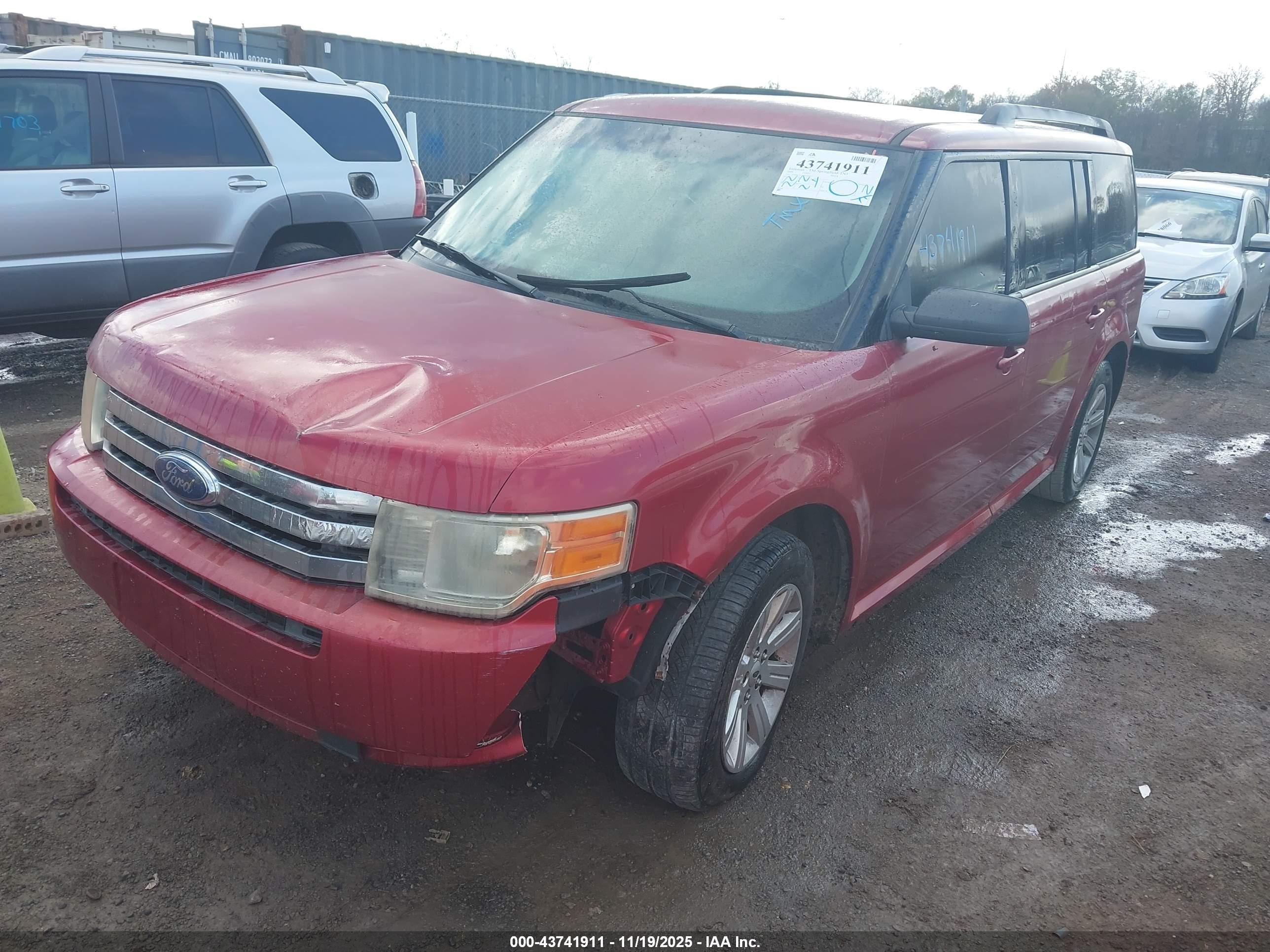 FORD FLEX image 2