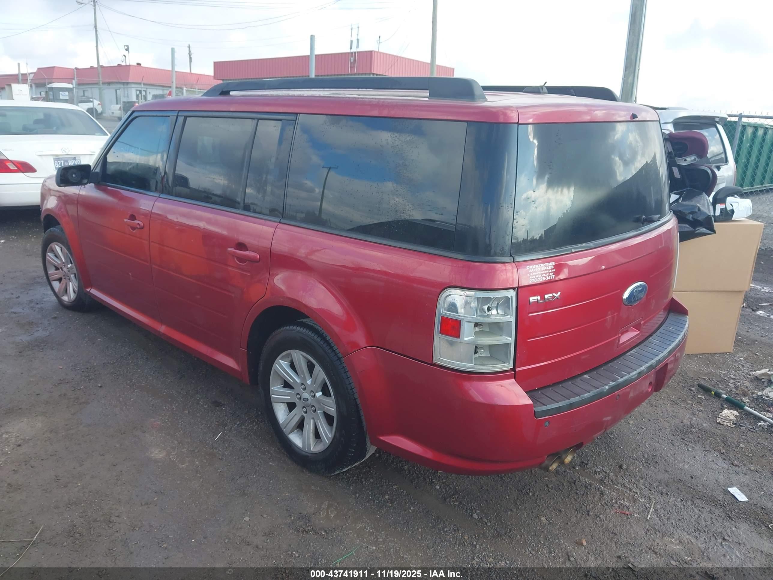 FORD FLEX image 3