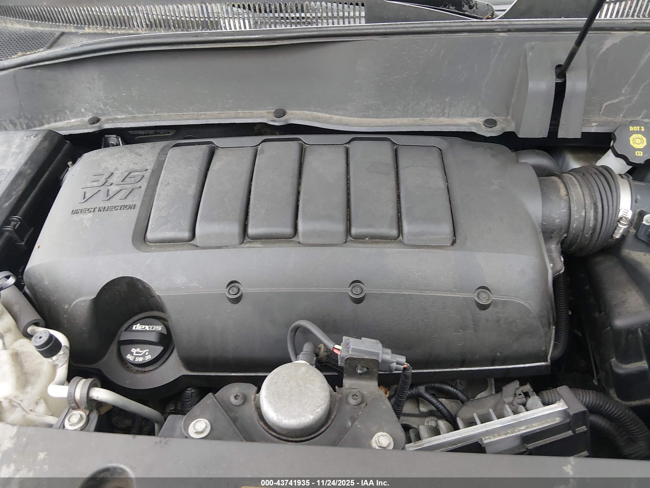 GMC ACADIA image 10