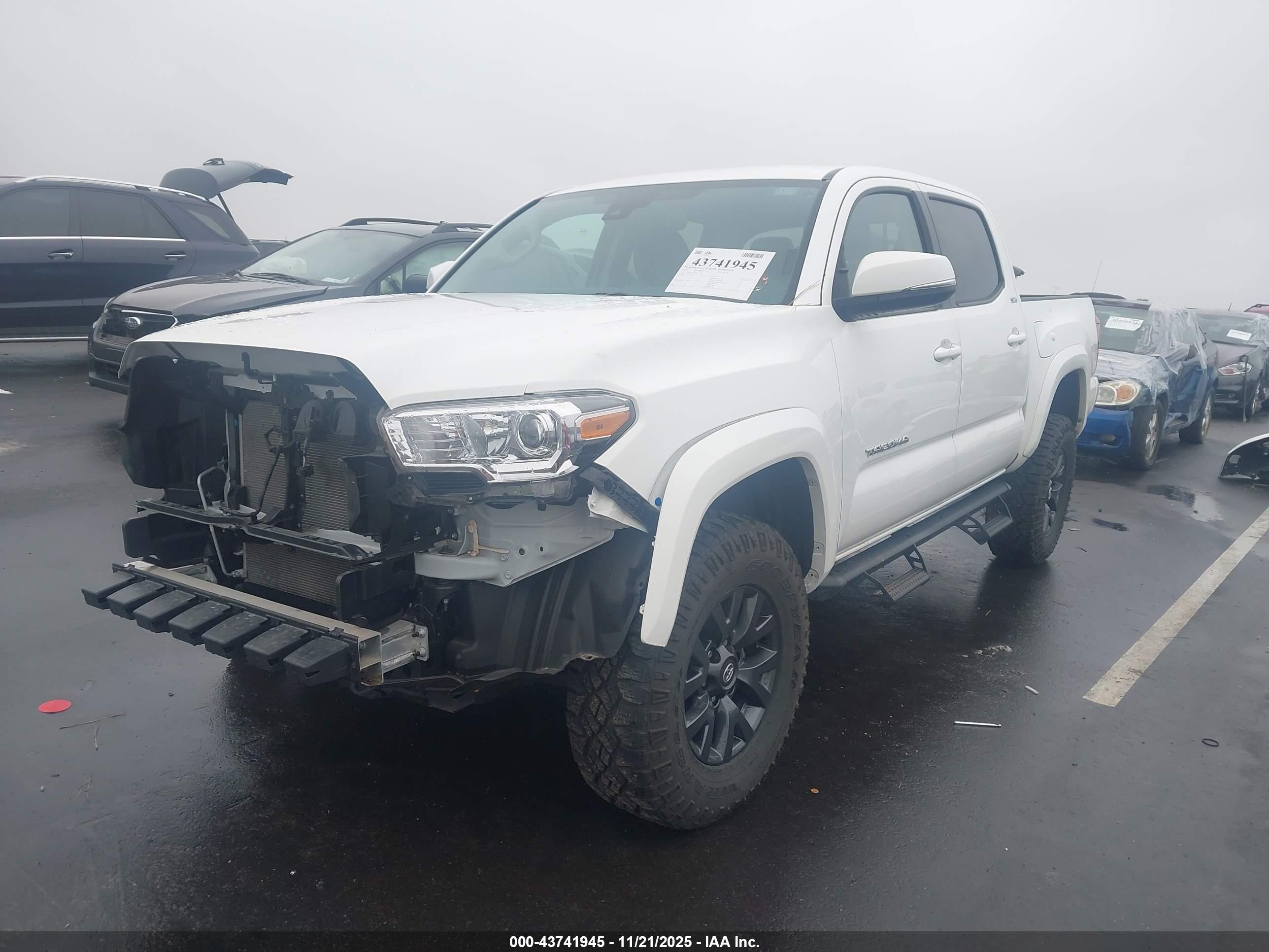TOYOTA TACOMA image 2