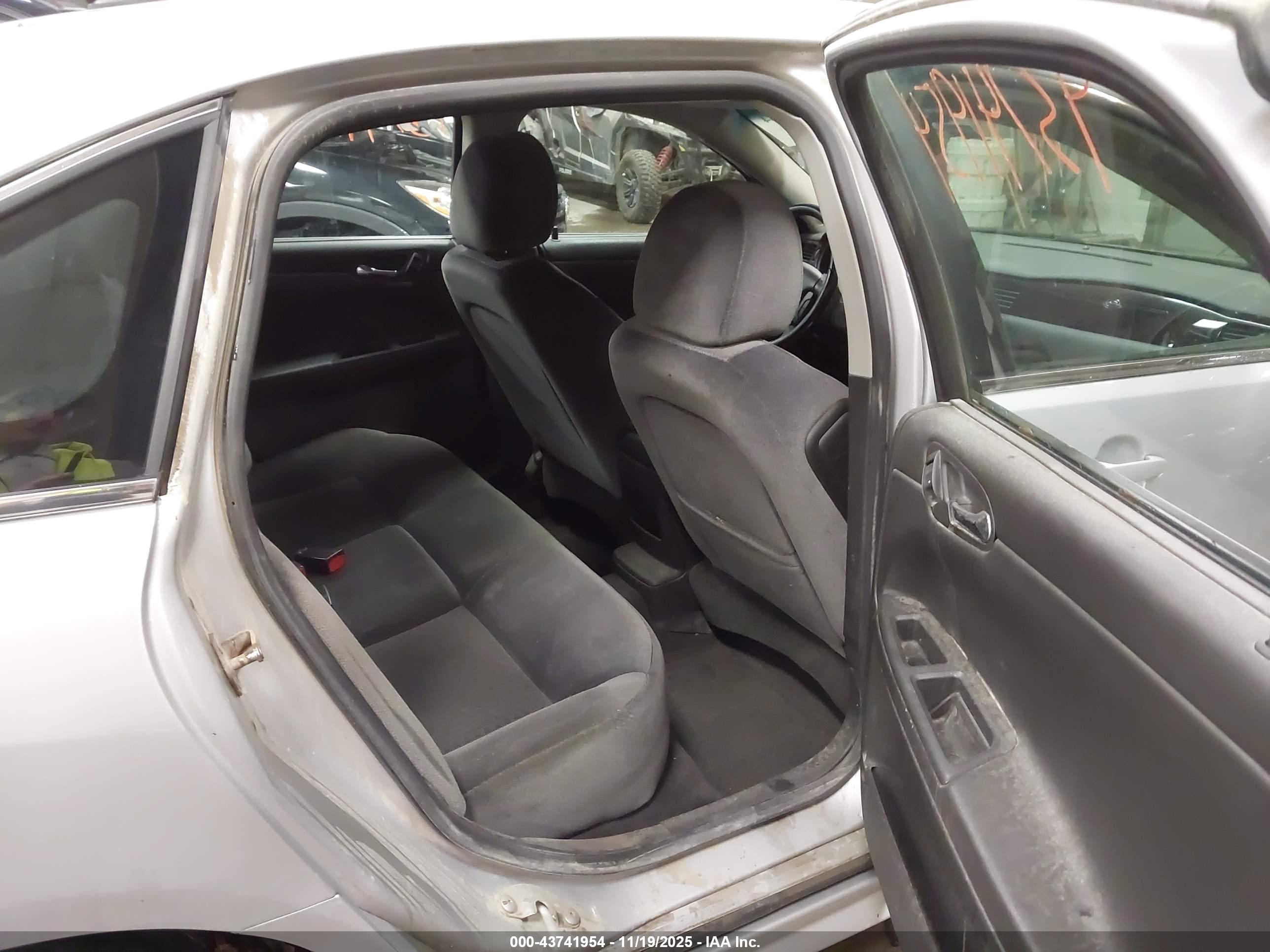 CHEVROLET IMPALA image 8