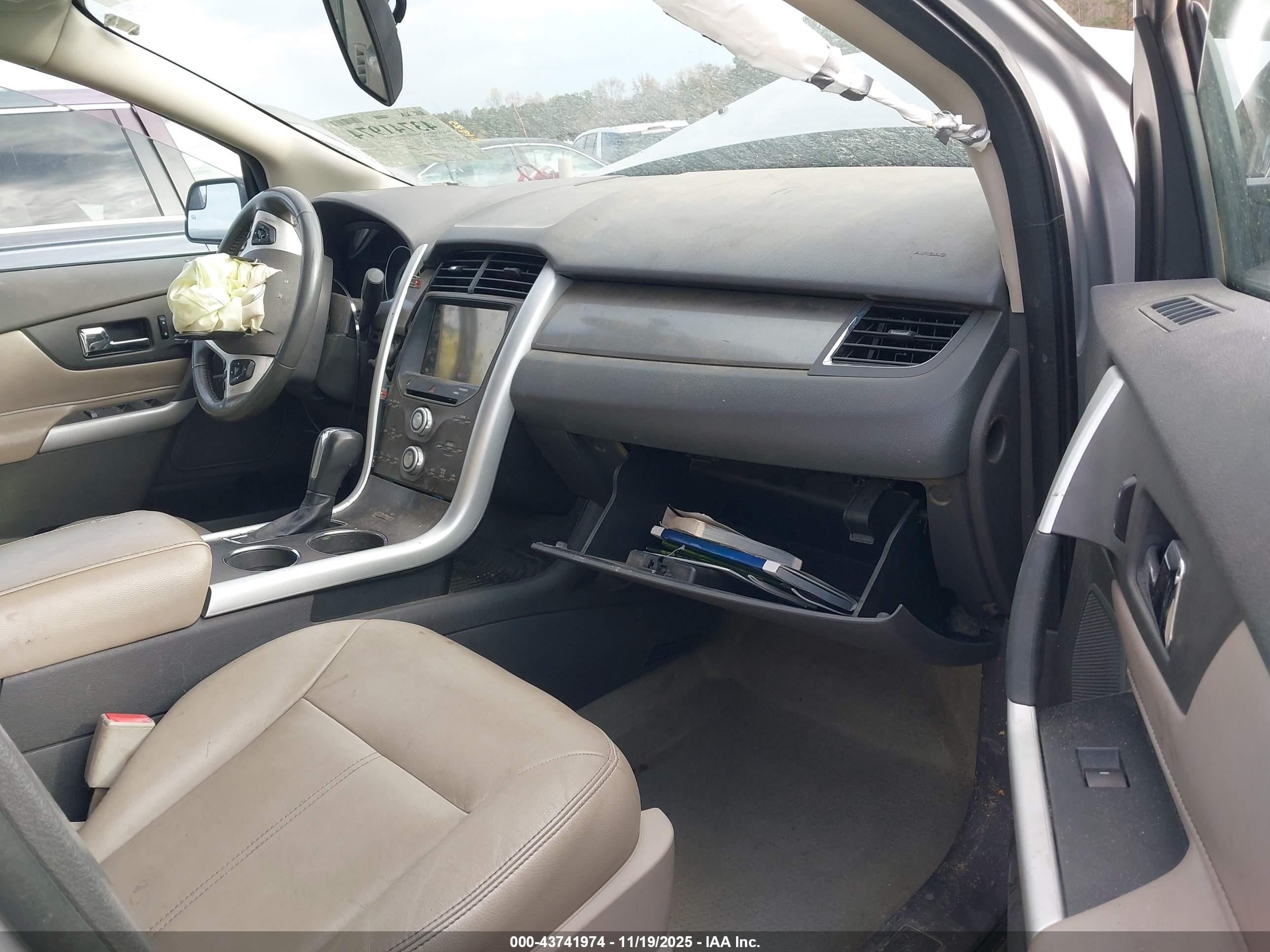 FORD EDGE image 5