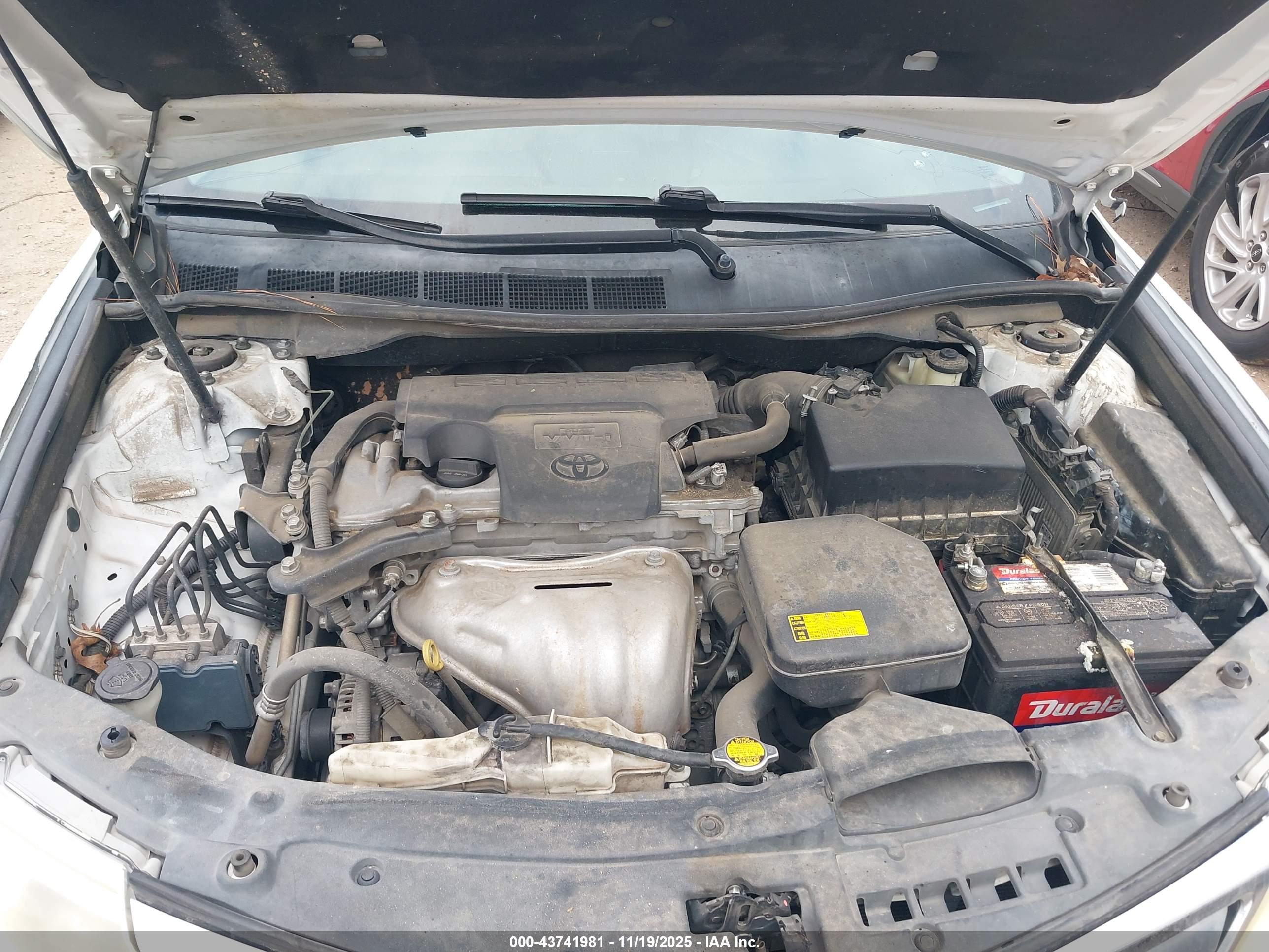 TOYOTA CAMRY image 10