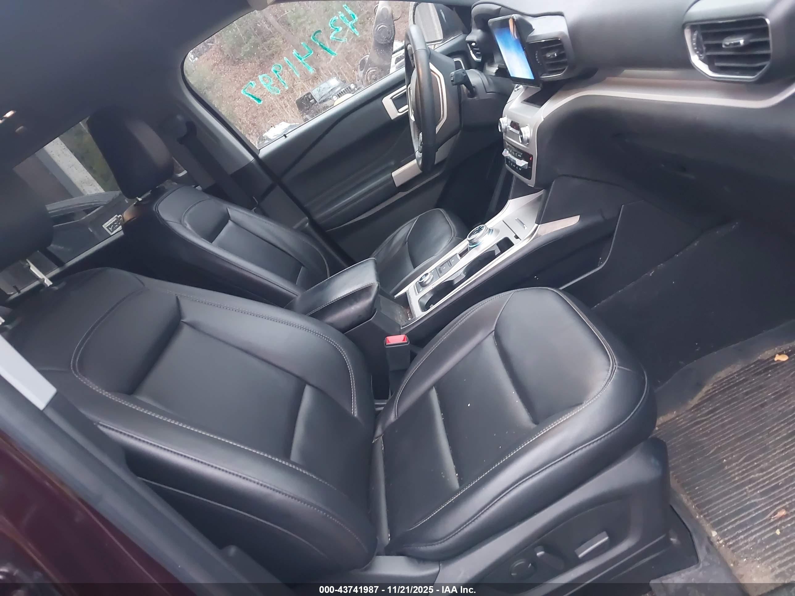 FORD EXPLORER image 5