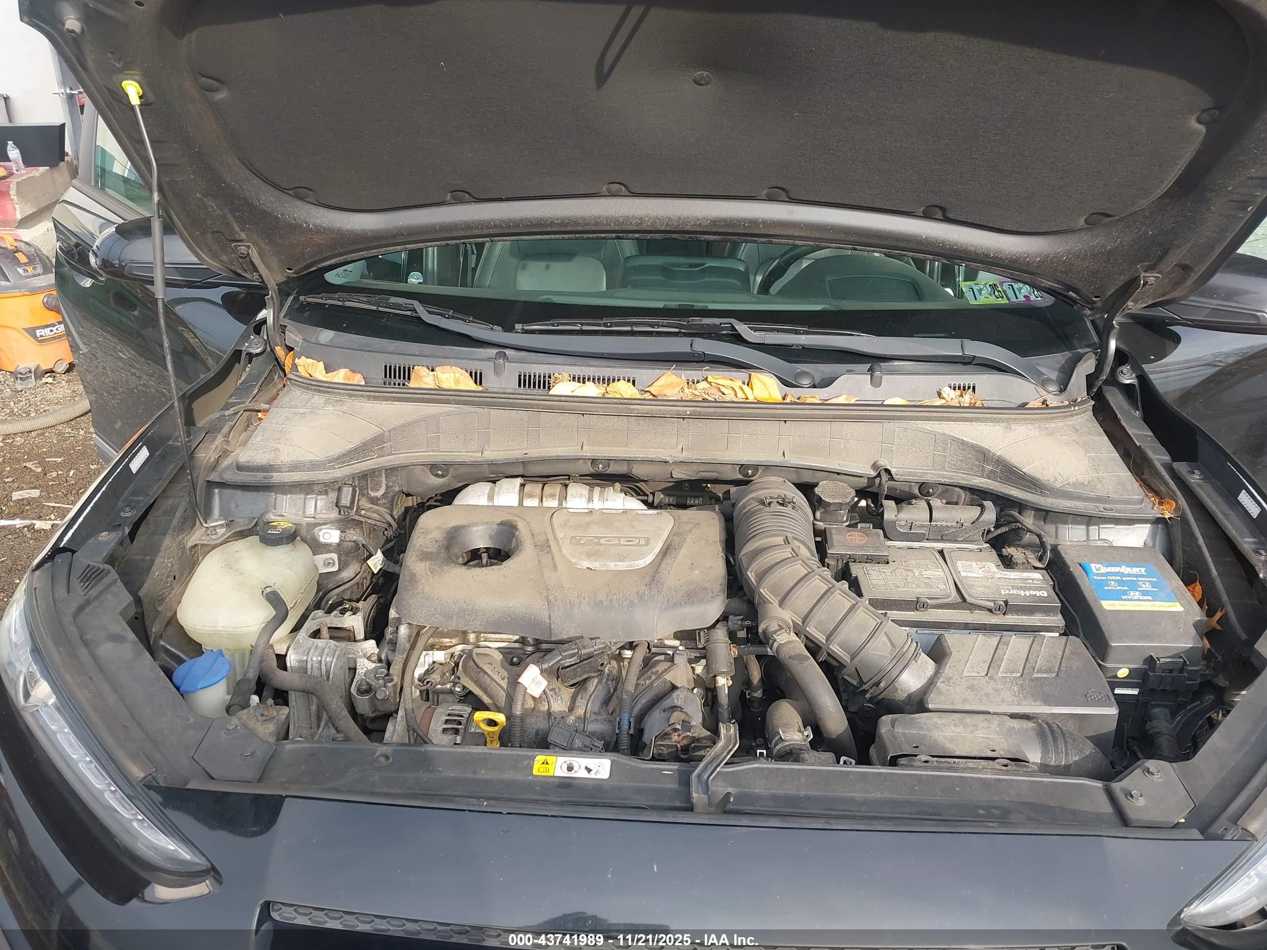 HYUNDAI KONA image 10