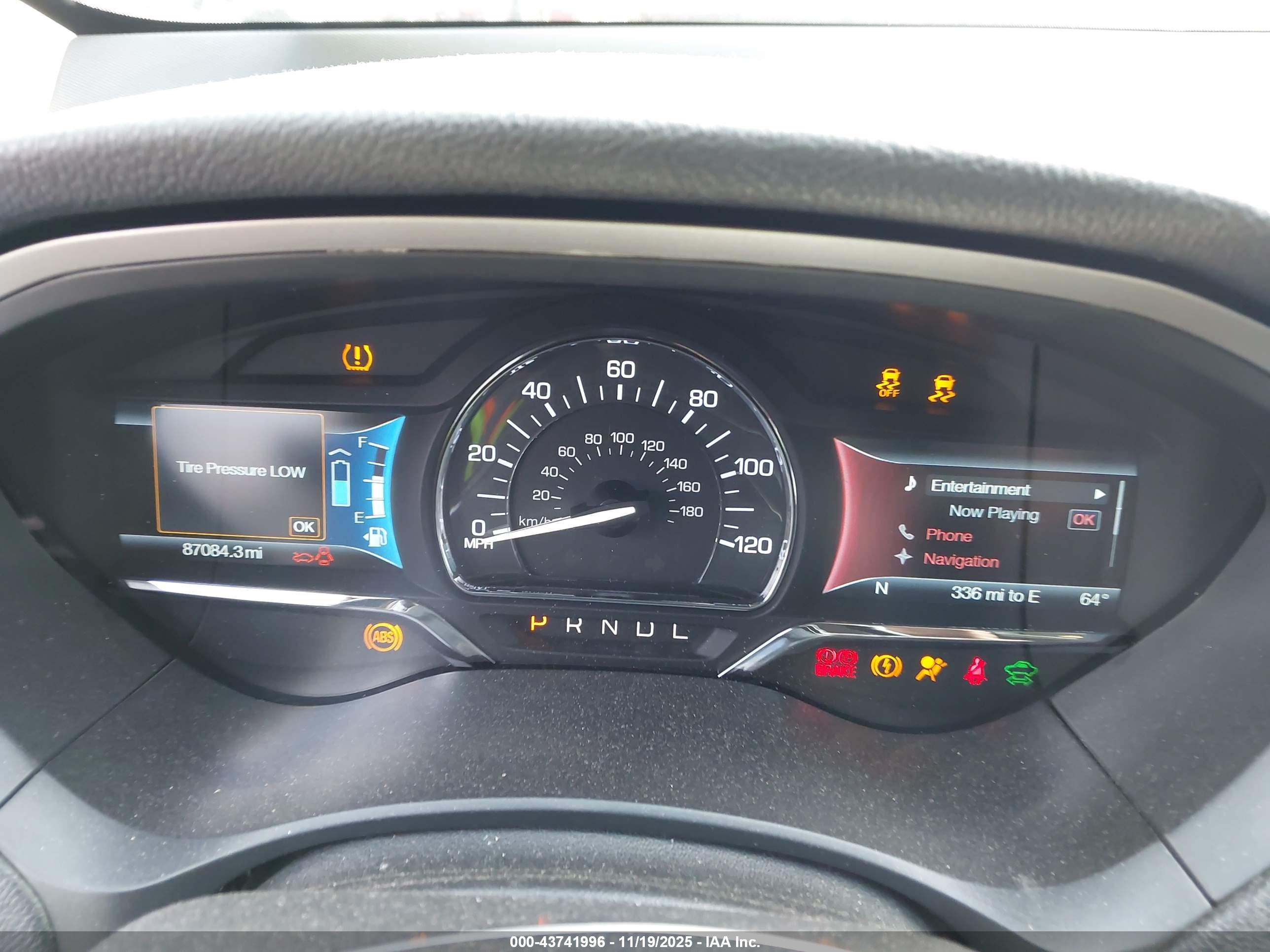 LINCOLN MKZ image 7