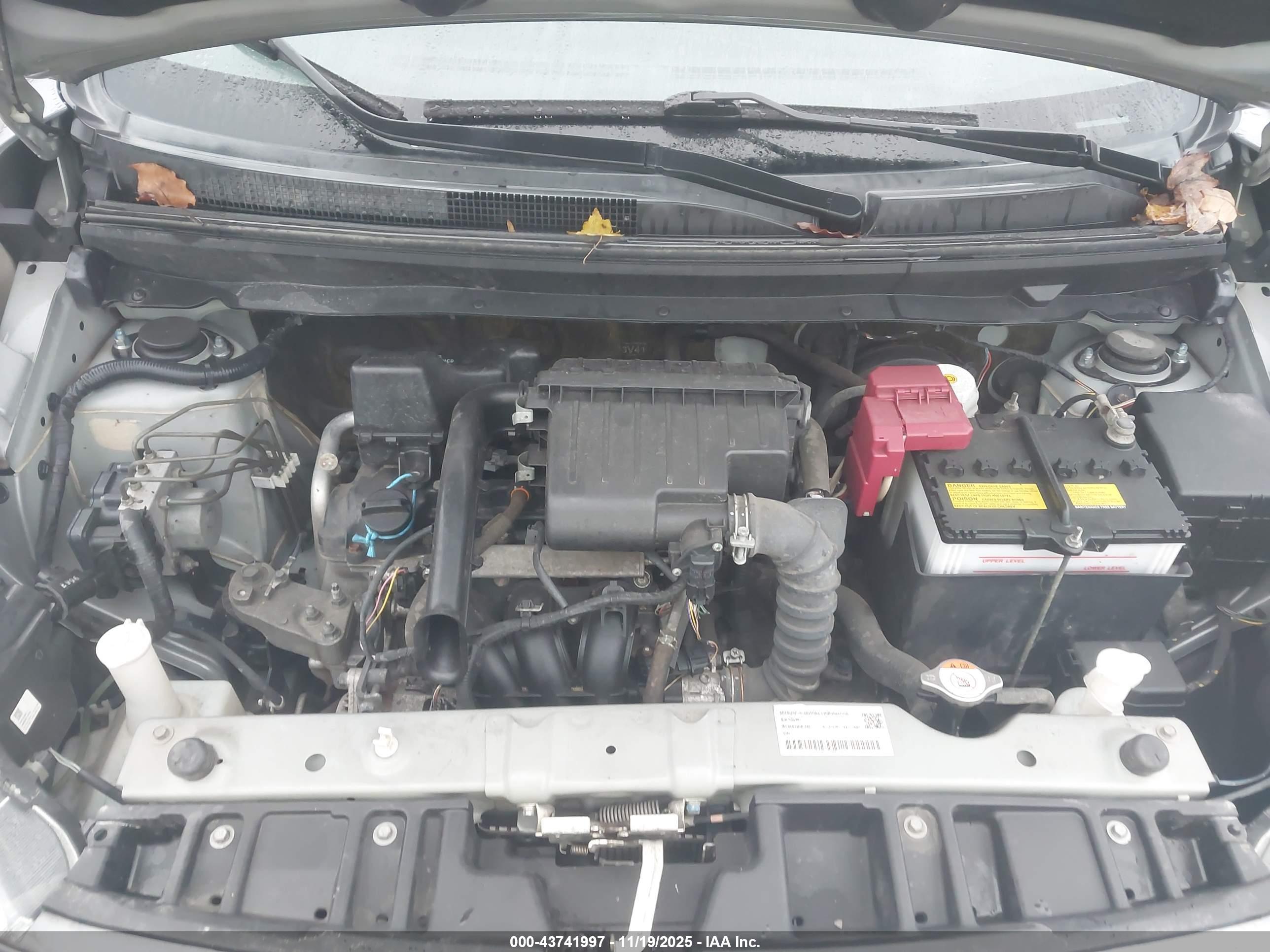 MITSUBISHI MIRAGE image 10
