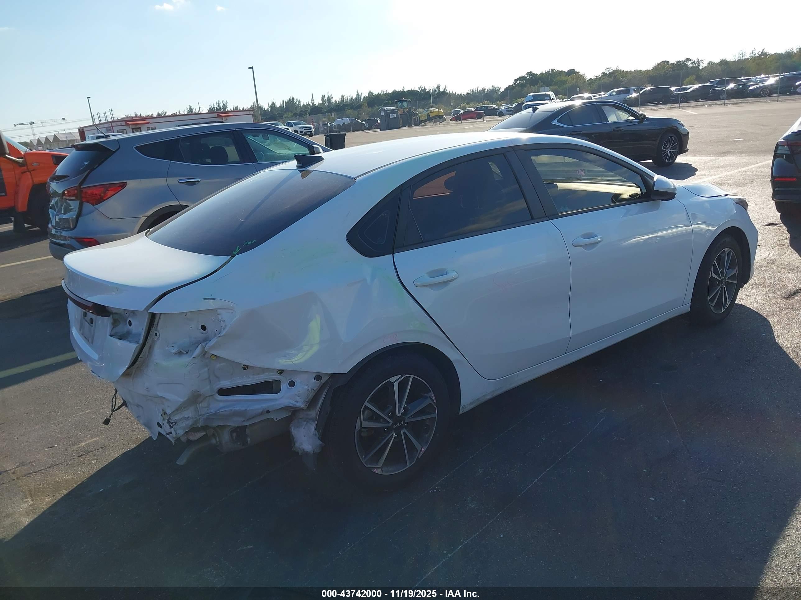 KIA FORTE image 4