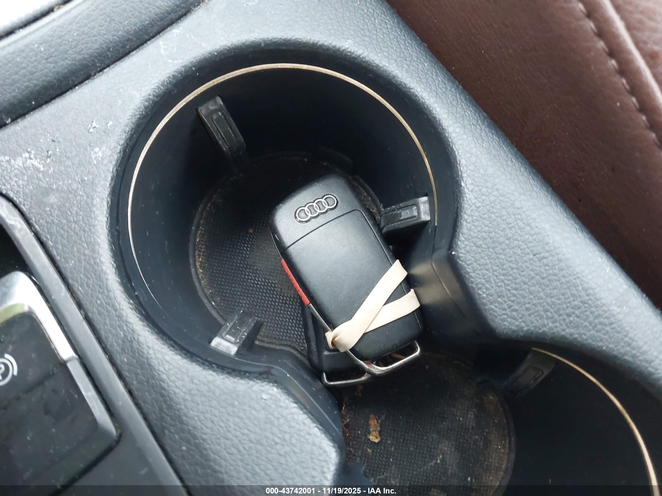 AUDI Q3 image 11