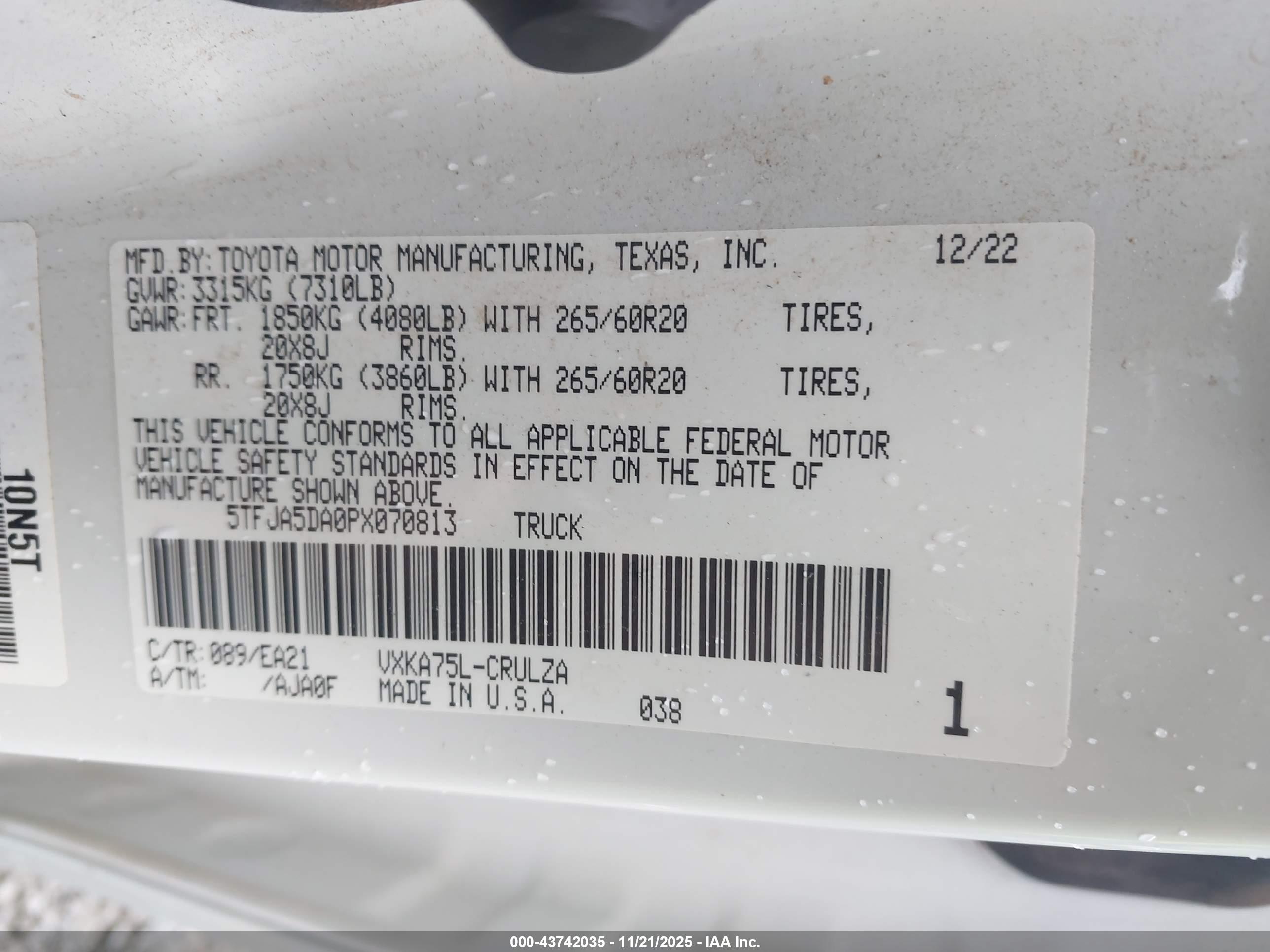 TOYOTA TUNDRA image 9