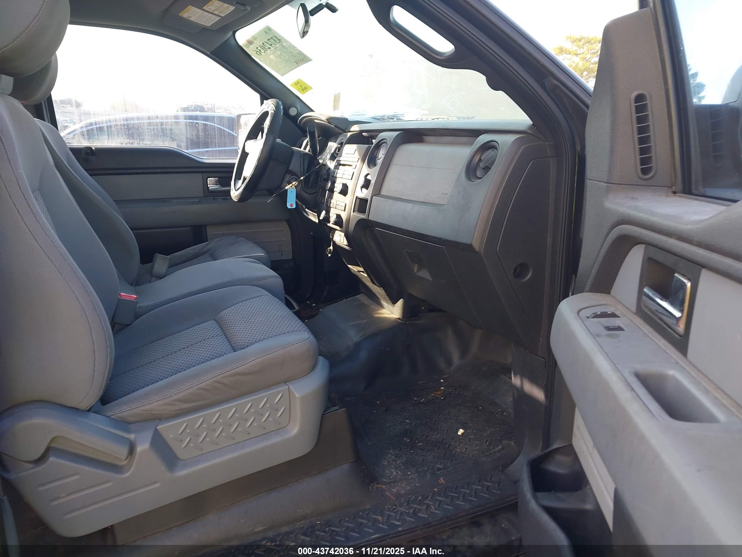 FORD F-150 image 5