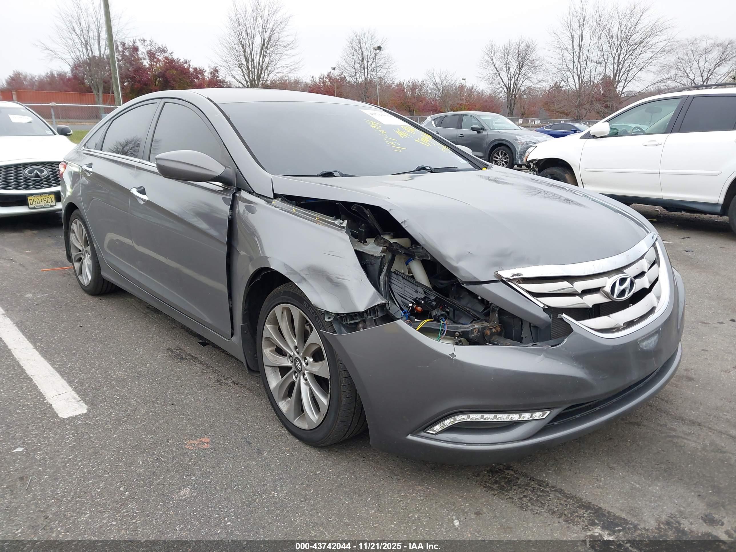 HYUNDAI SONATA image 6