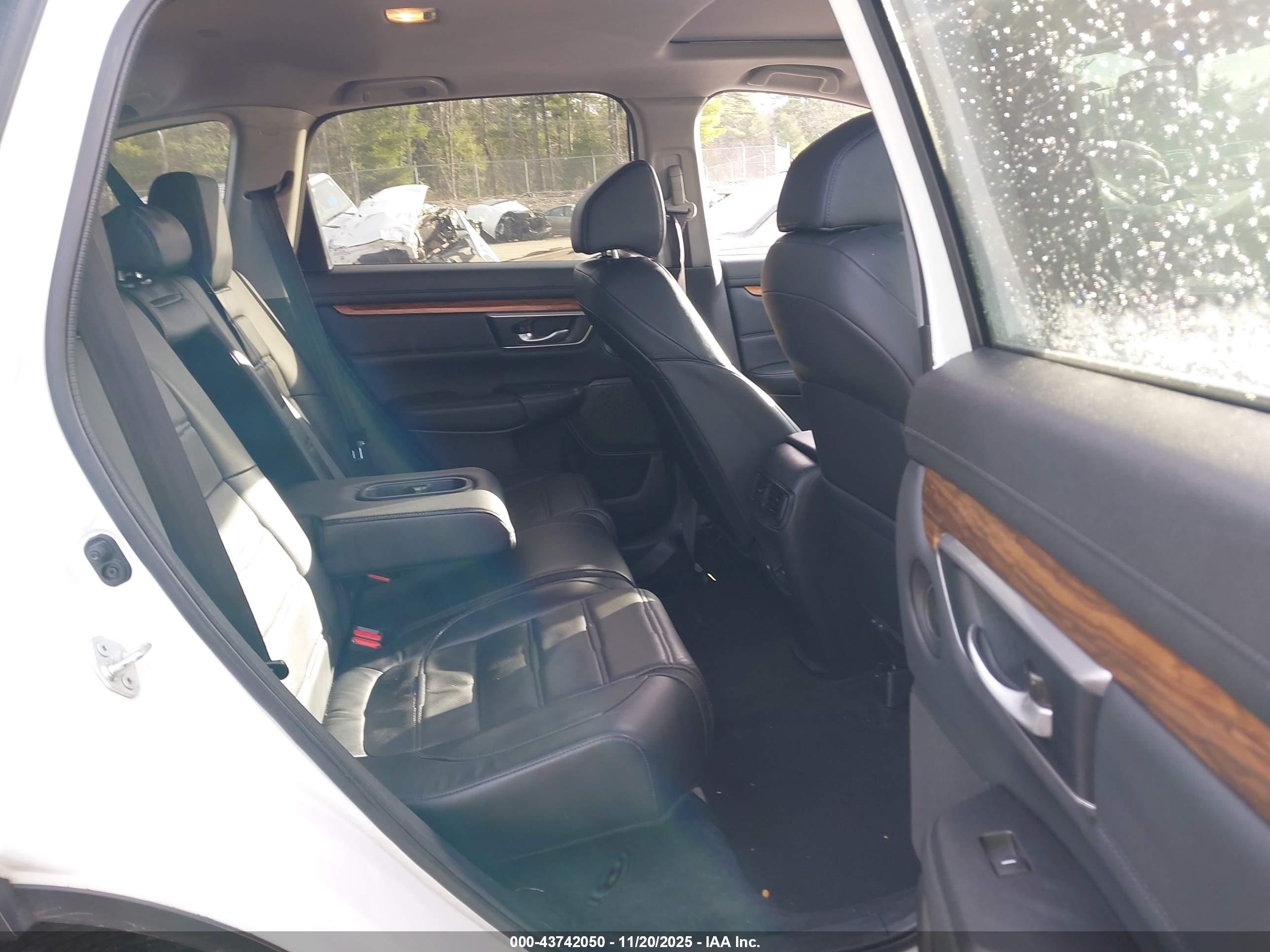 HONDA CR-V image 8