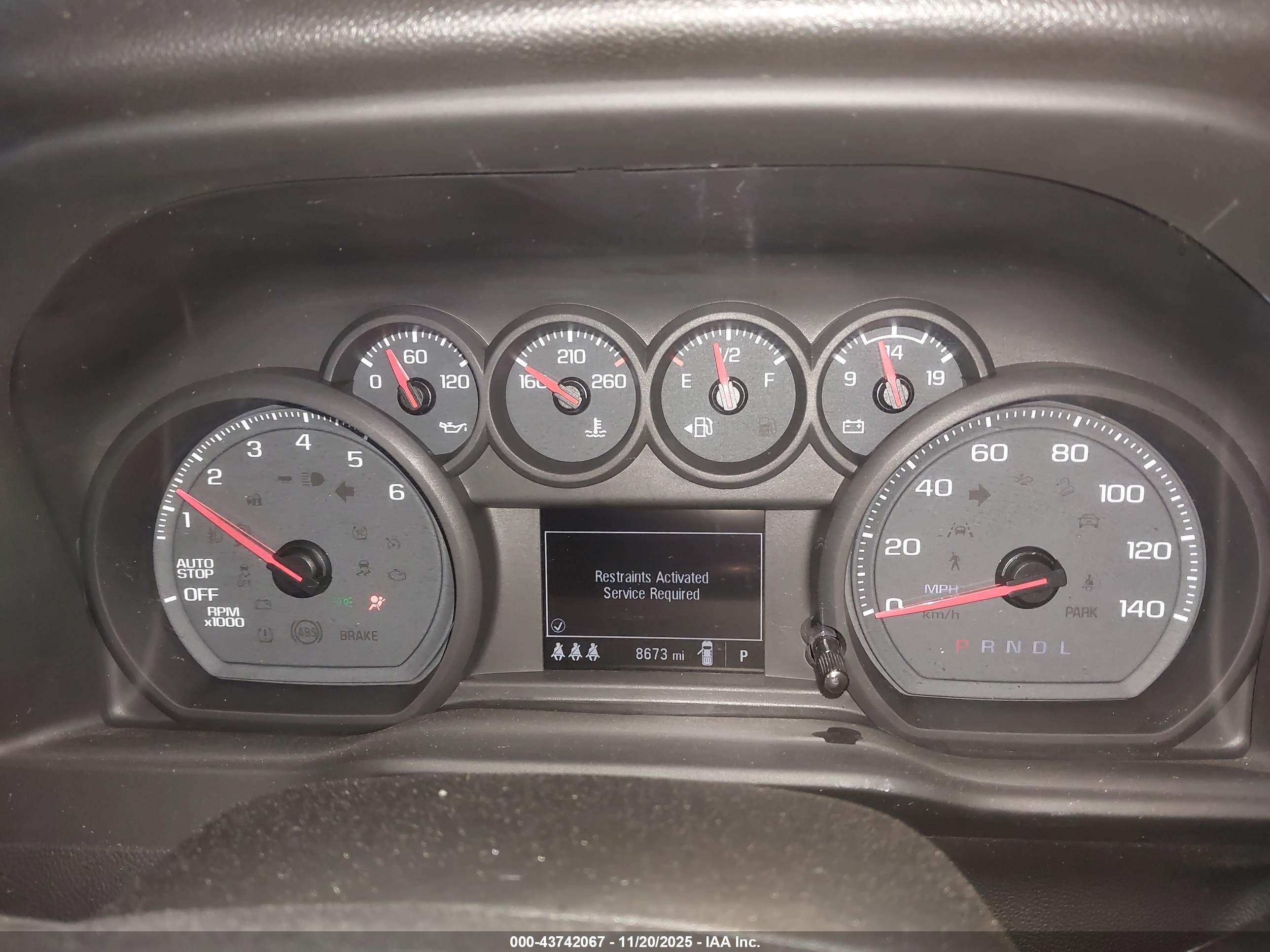 CHEVROLET SILVERADO image 7