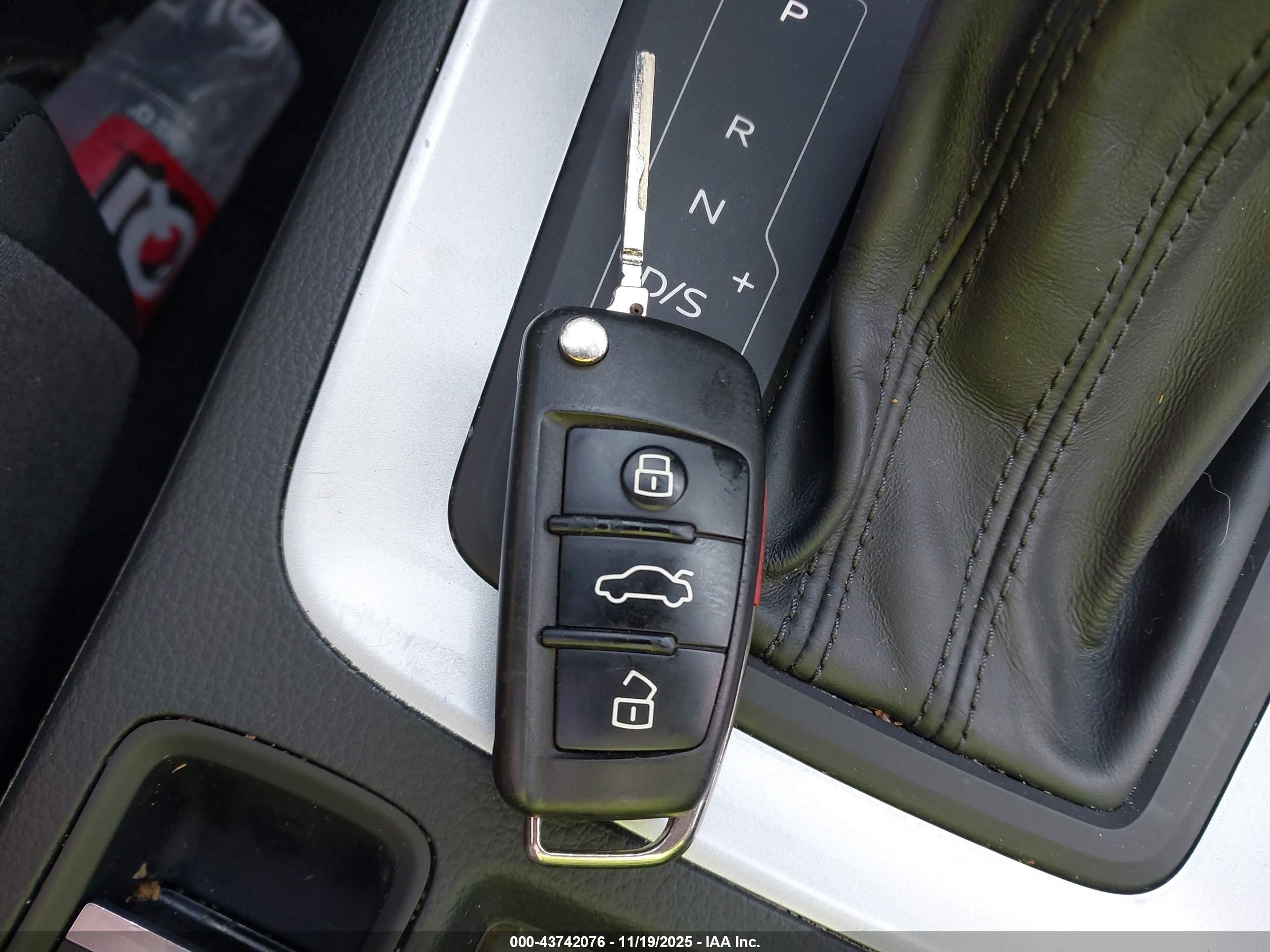 AUDI Q3 image 11