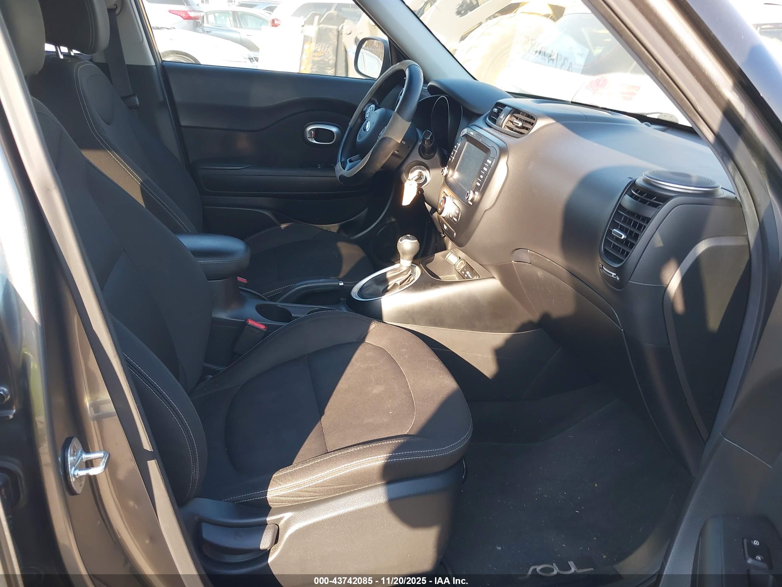 KIA SOUL image 5