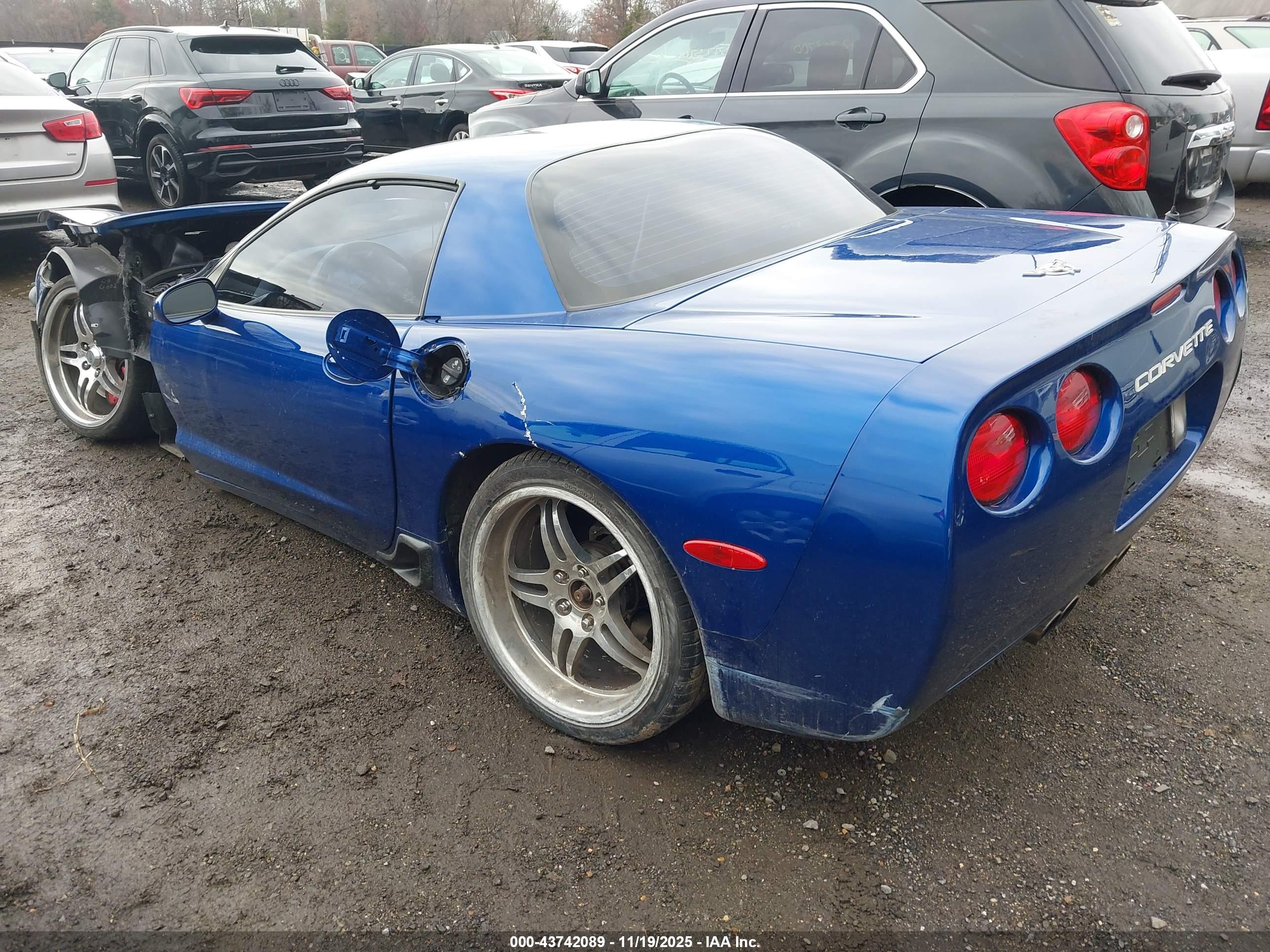 CHEVROLET CORVETTE image 3
