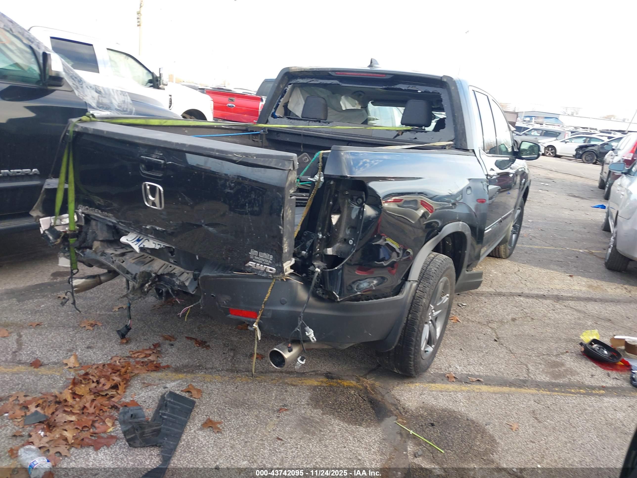 HONDA RIDGELINE image 4