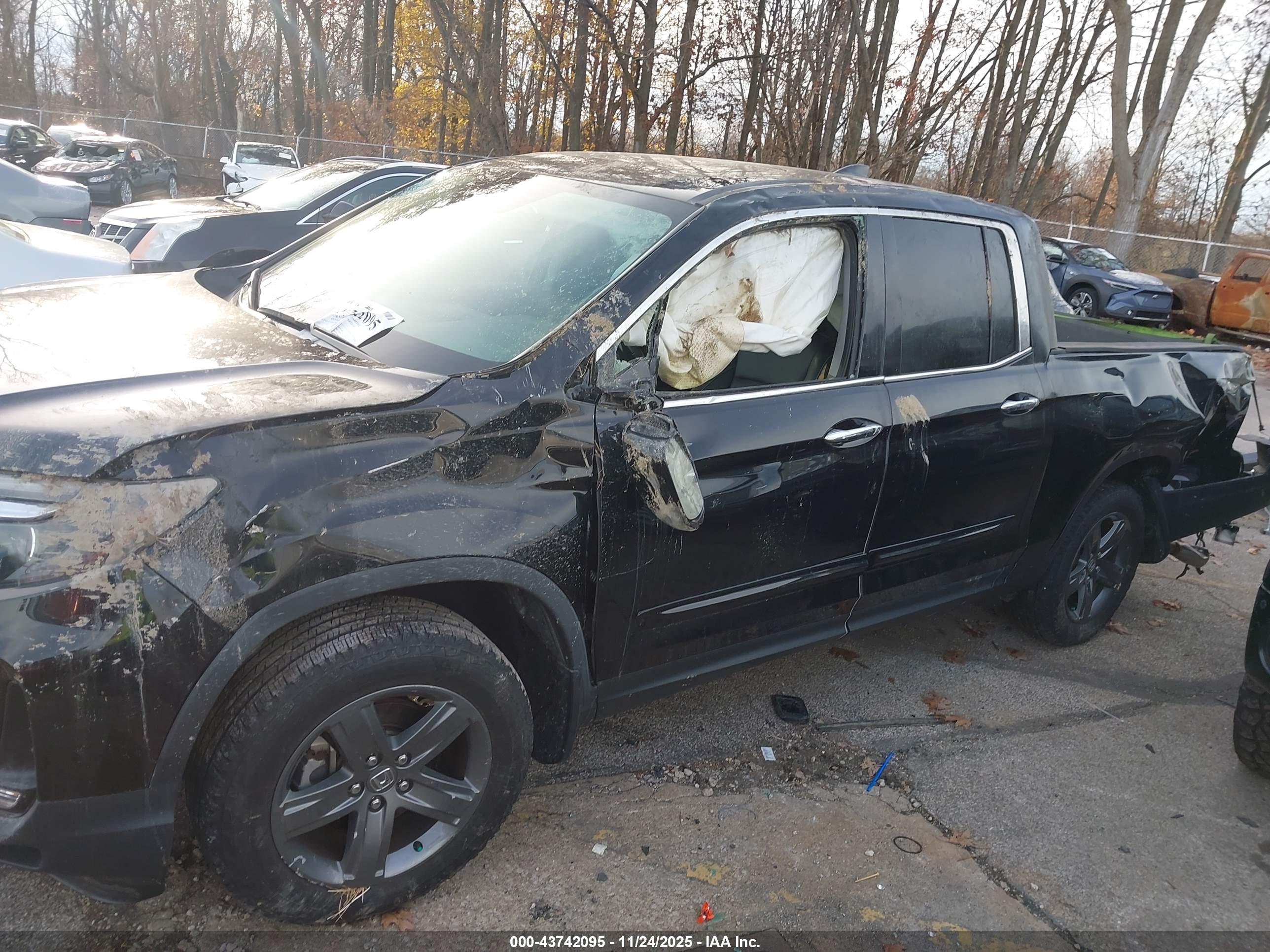 HONDA RIDGELINE image 6