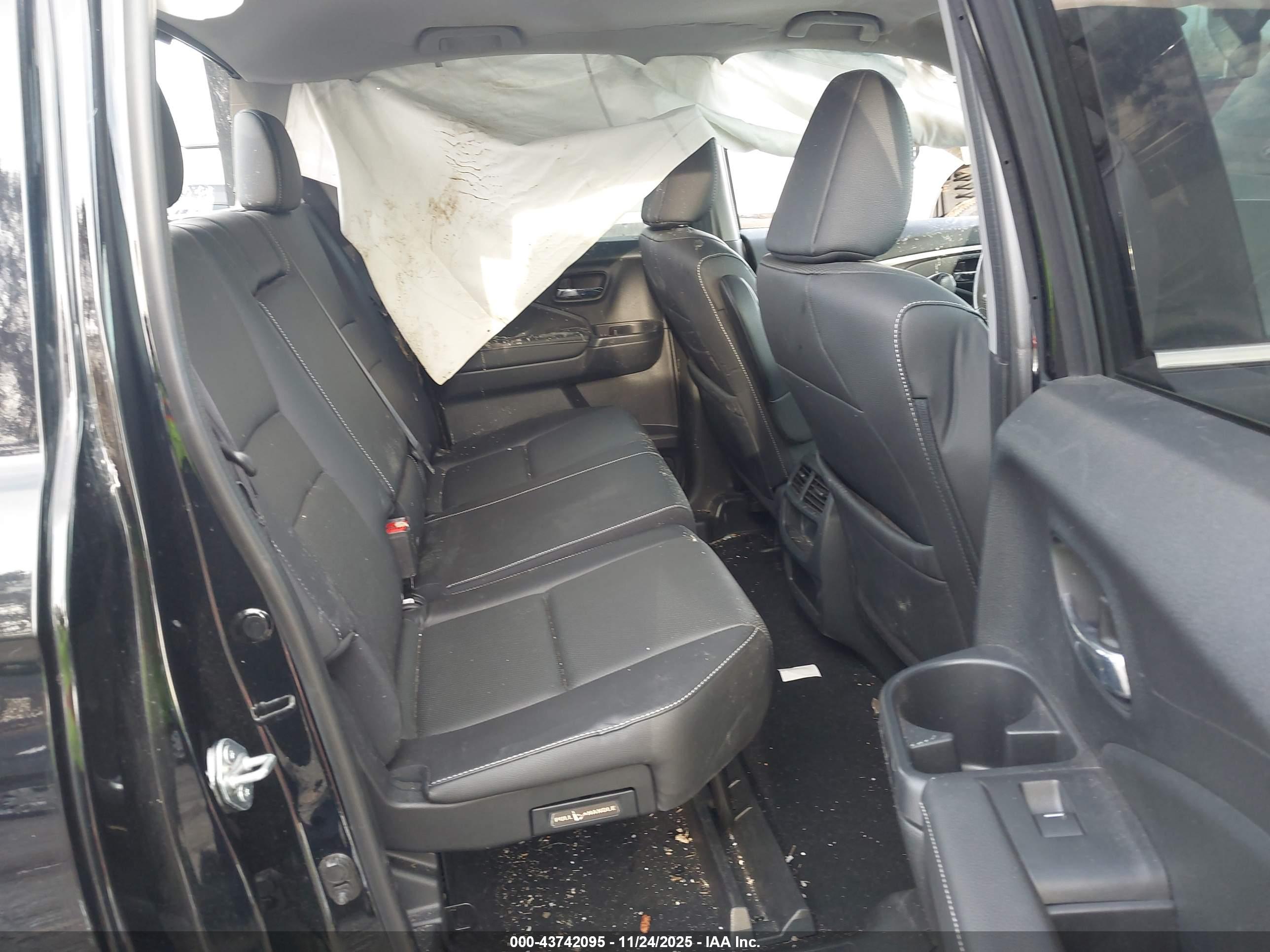 HONDA RIDGELINE image 8