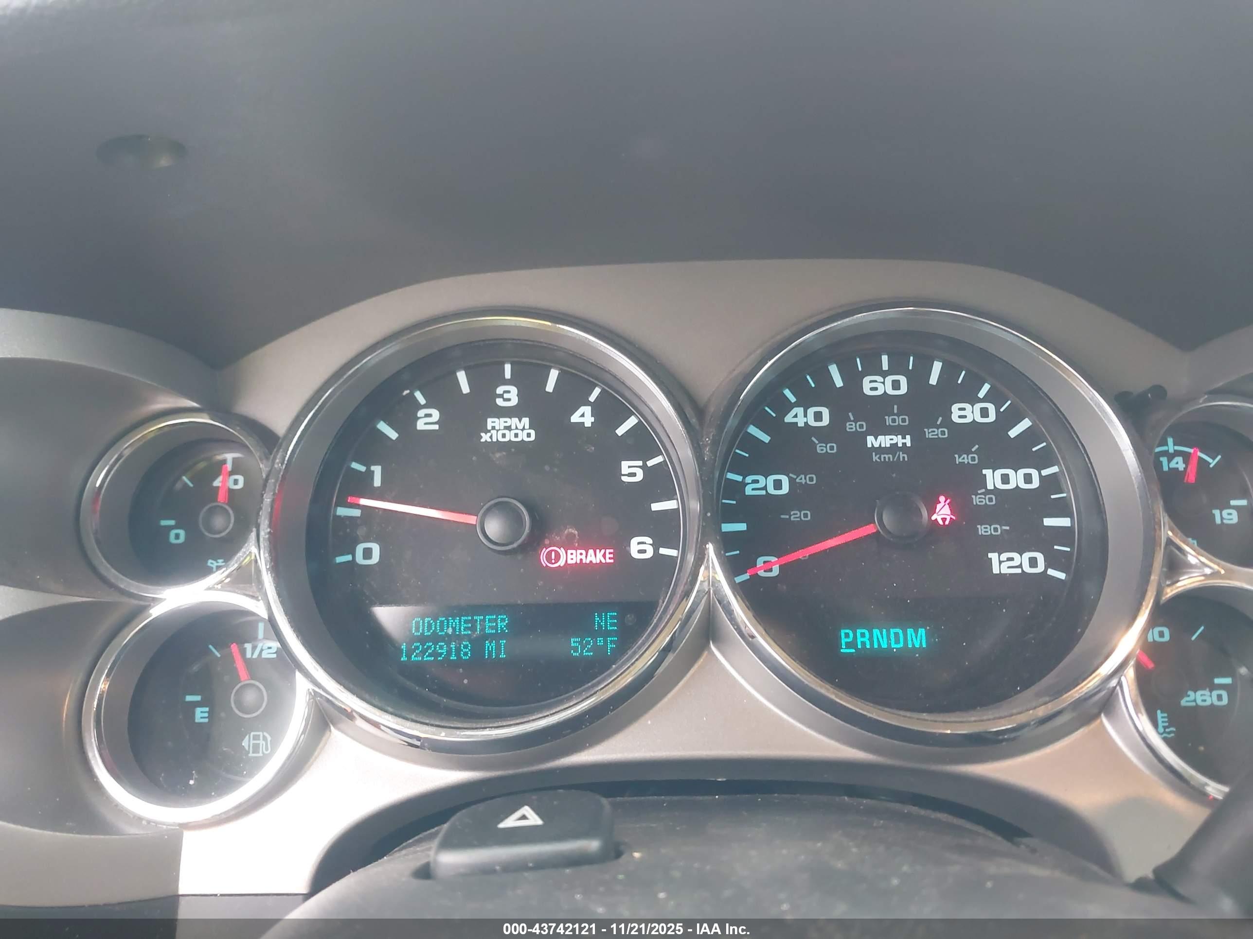 GMC SIERRA image 7