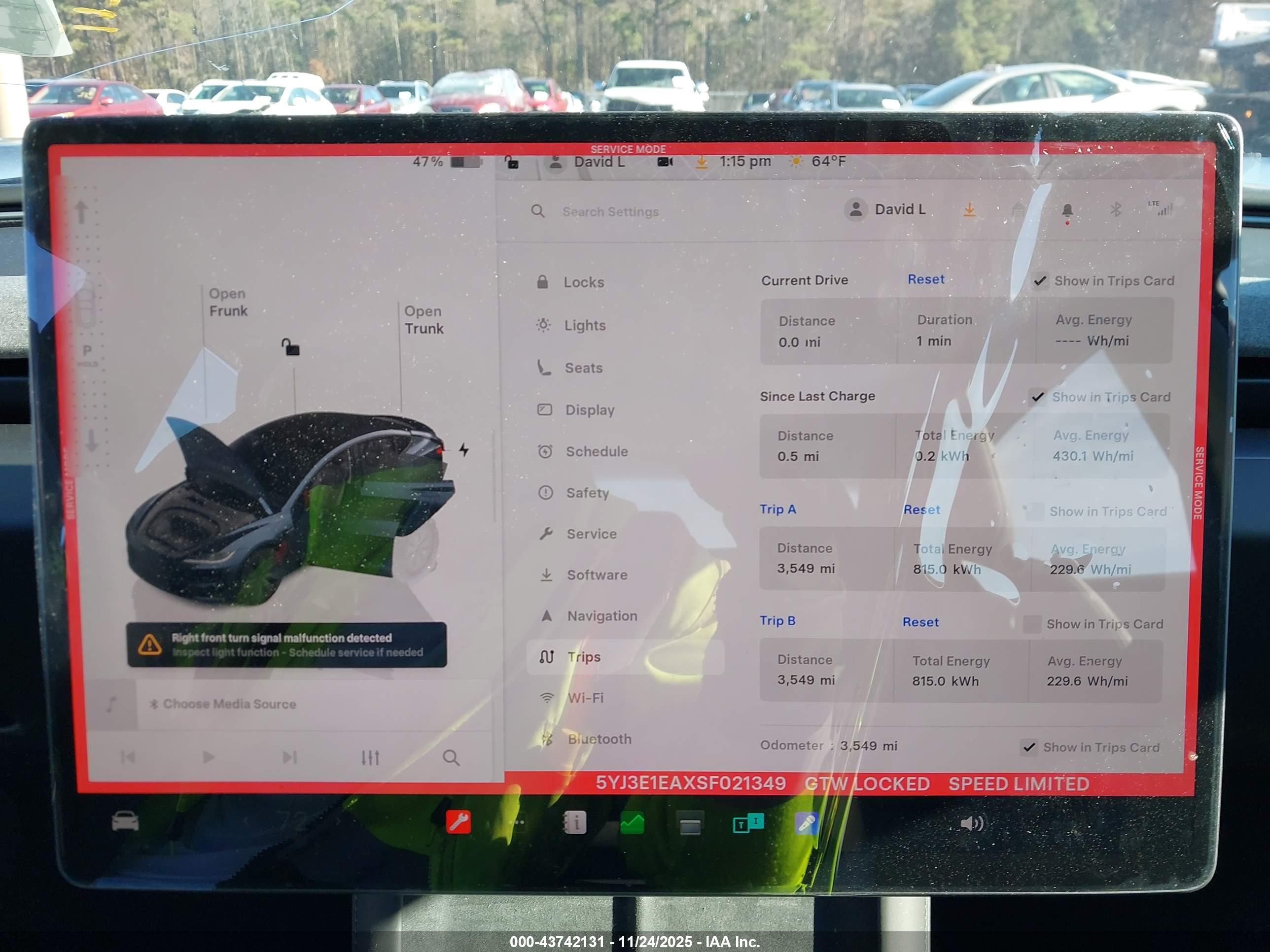TESLA MODEL image 7