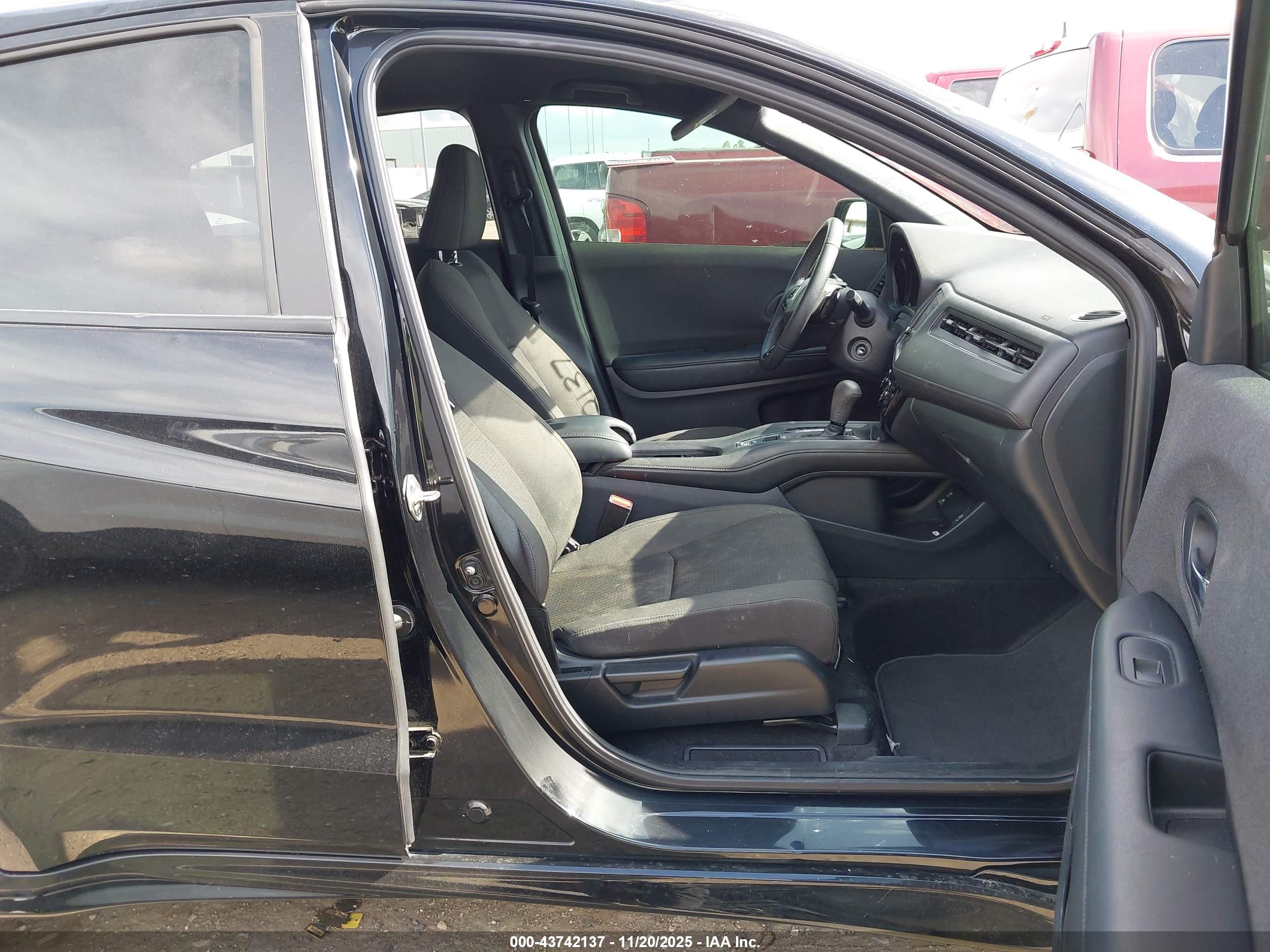 HONDA HR-V image 5