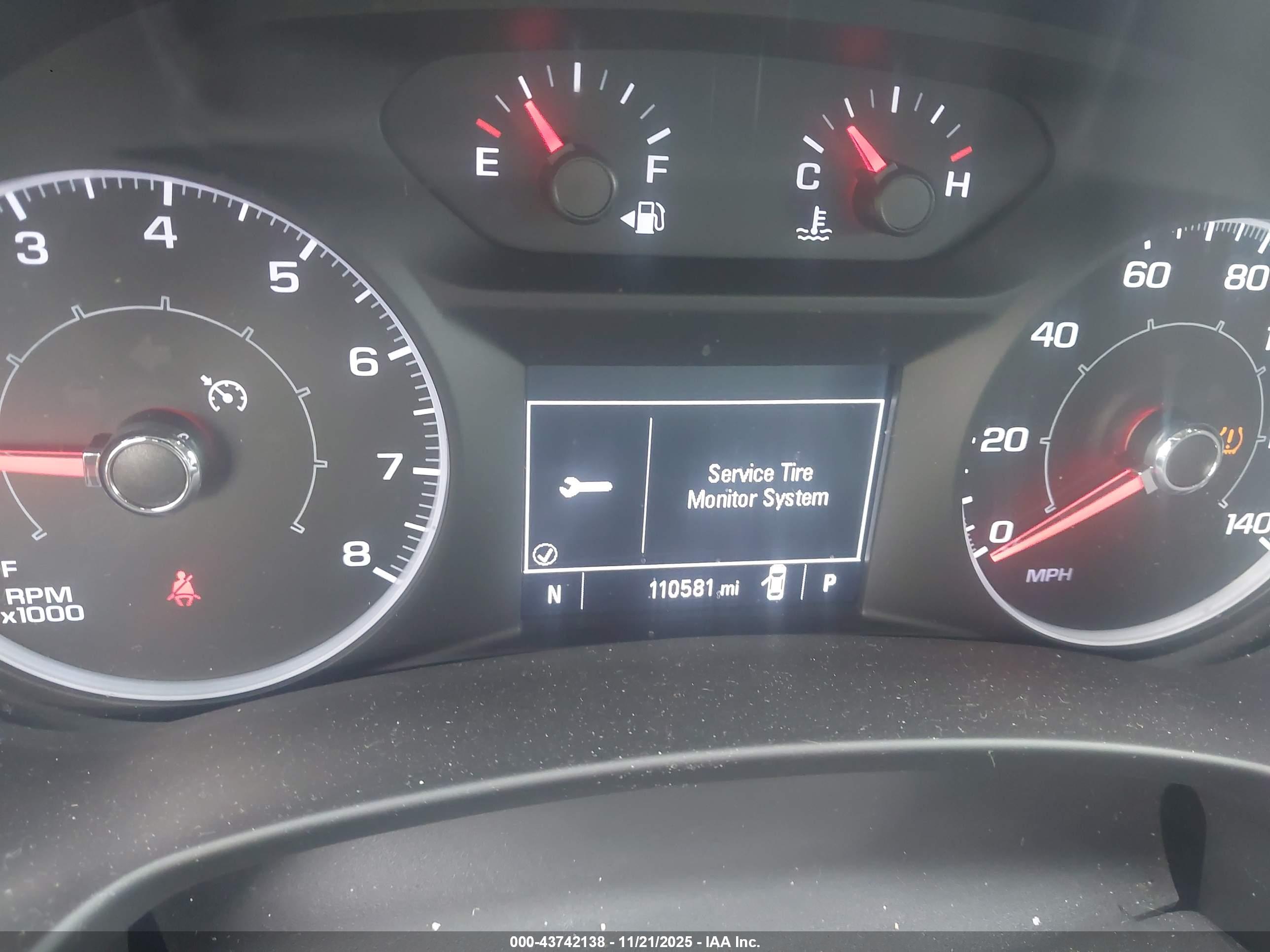 GMC TERRAIN image 7