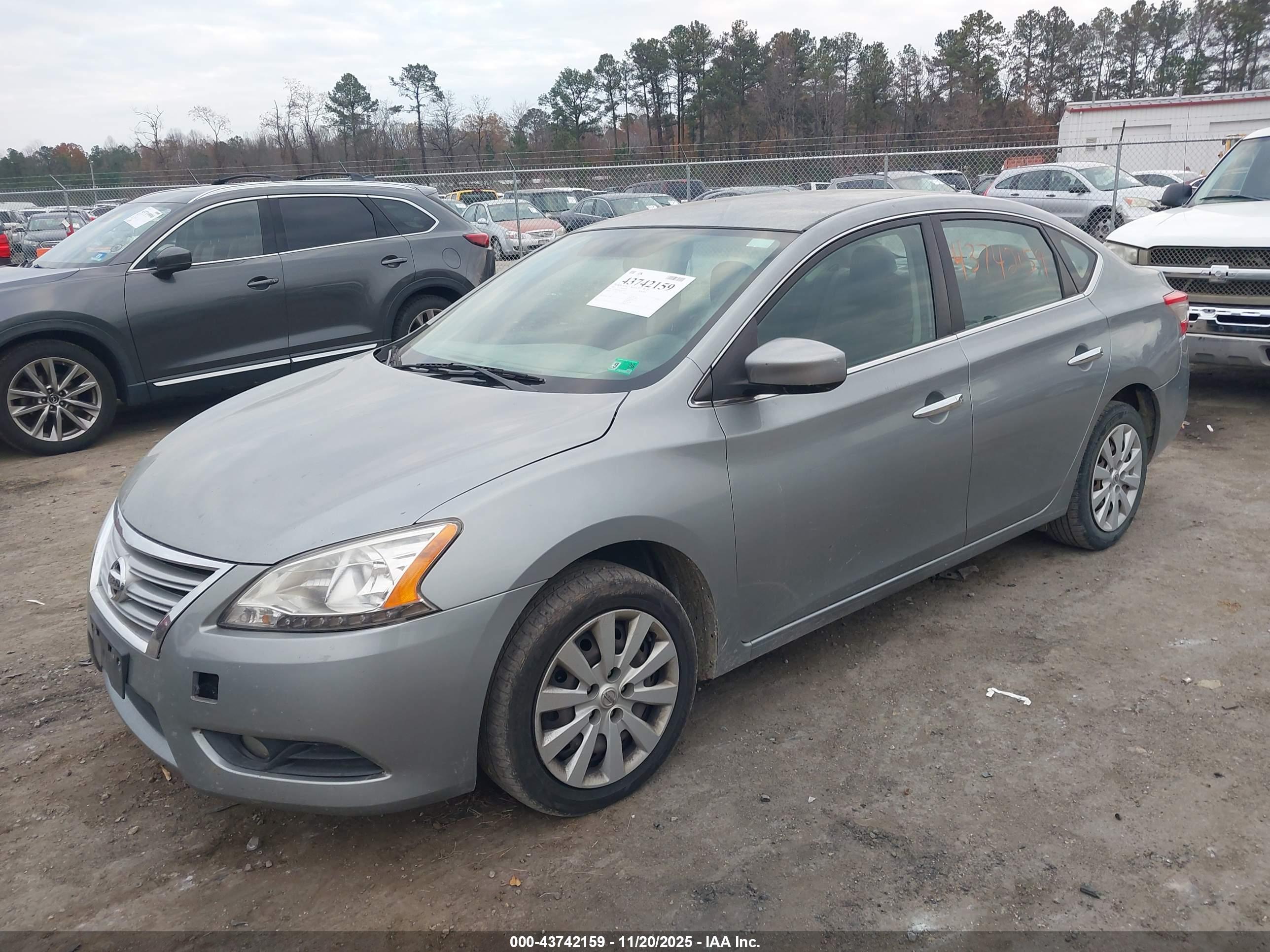 NISSAN SENTRA image 2