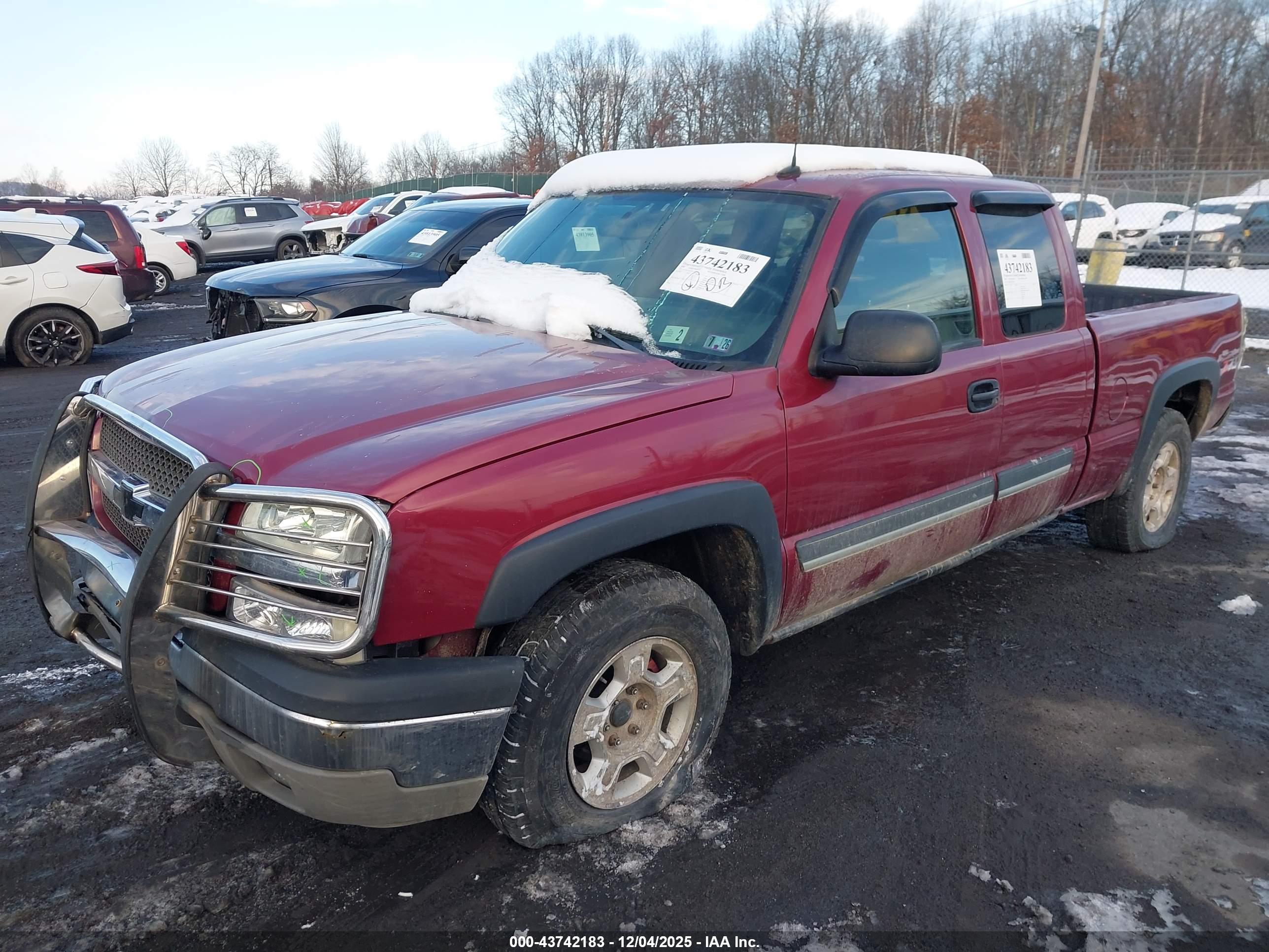 CHEVROLET SILVERADO image 2