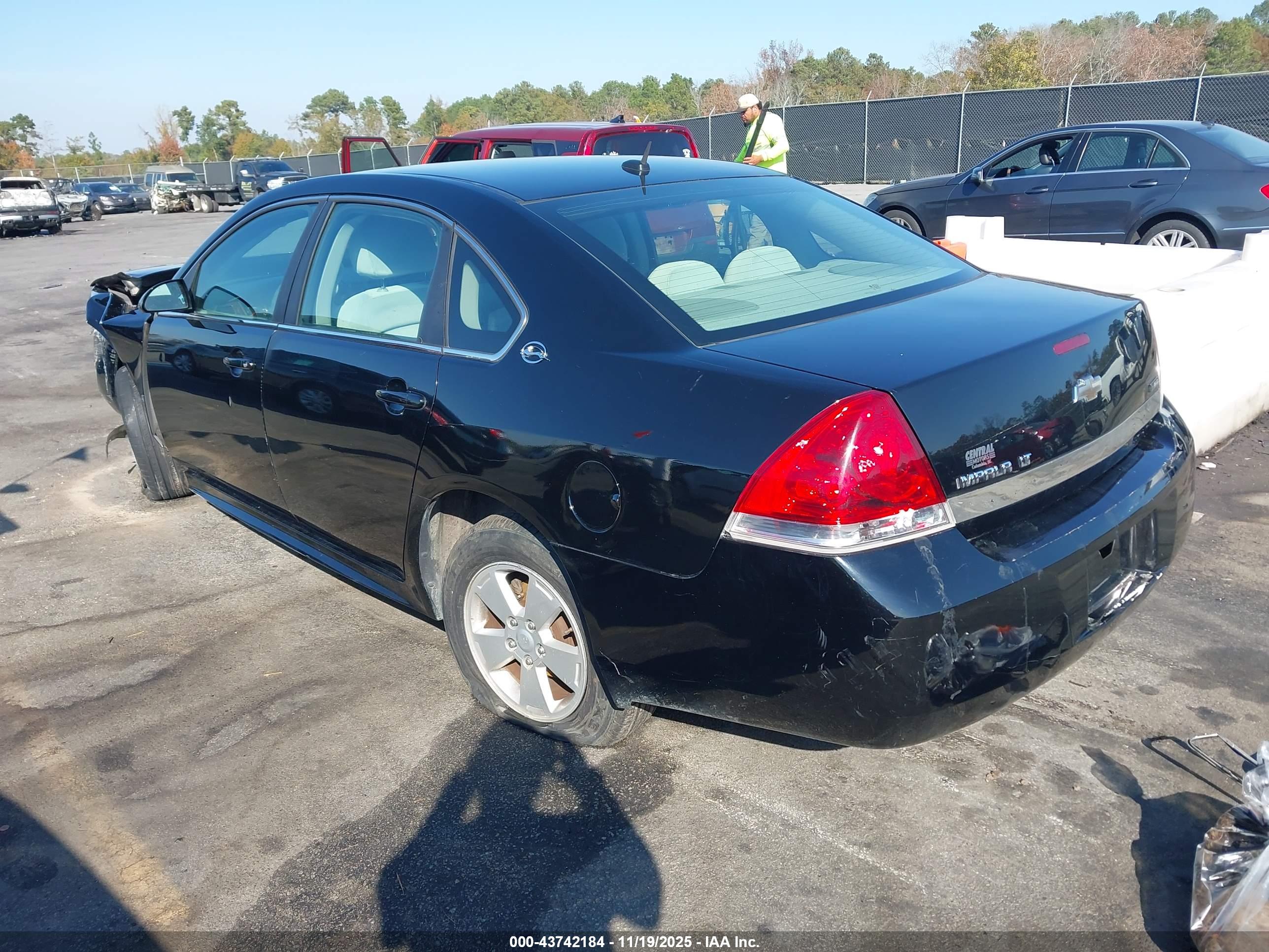 CHEVROLET IMPALA image 3