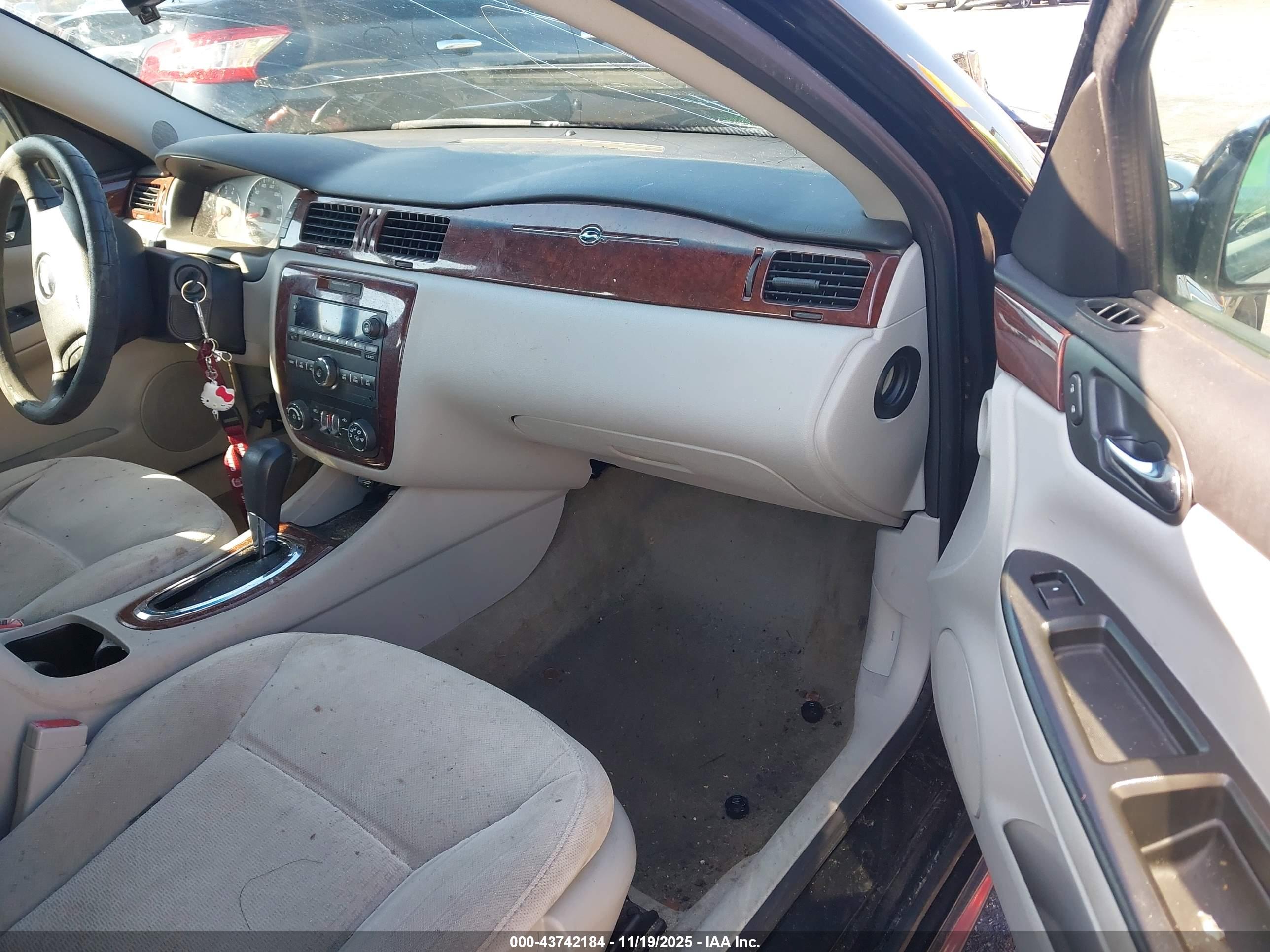 CHEVROLET IMPALA image 5
